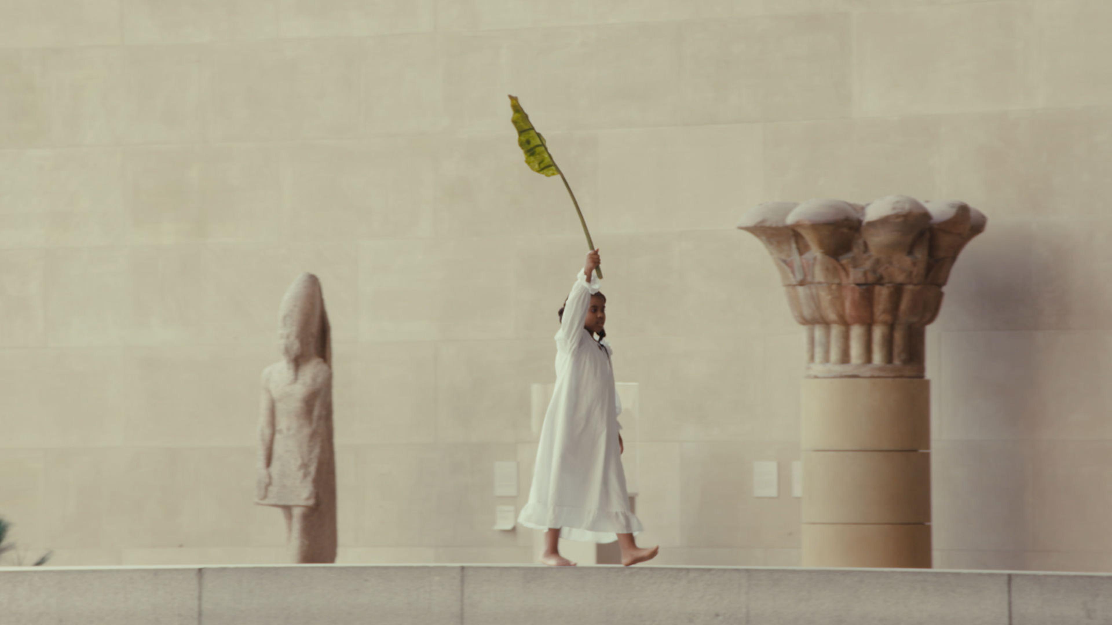 Rashida Bumbray, Untitled (How High the Moon), 2022