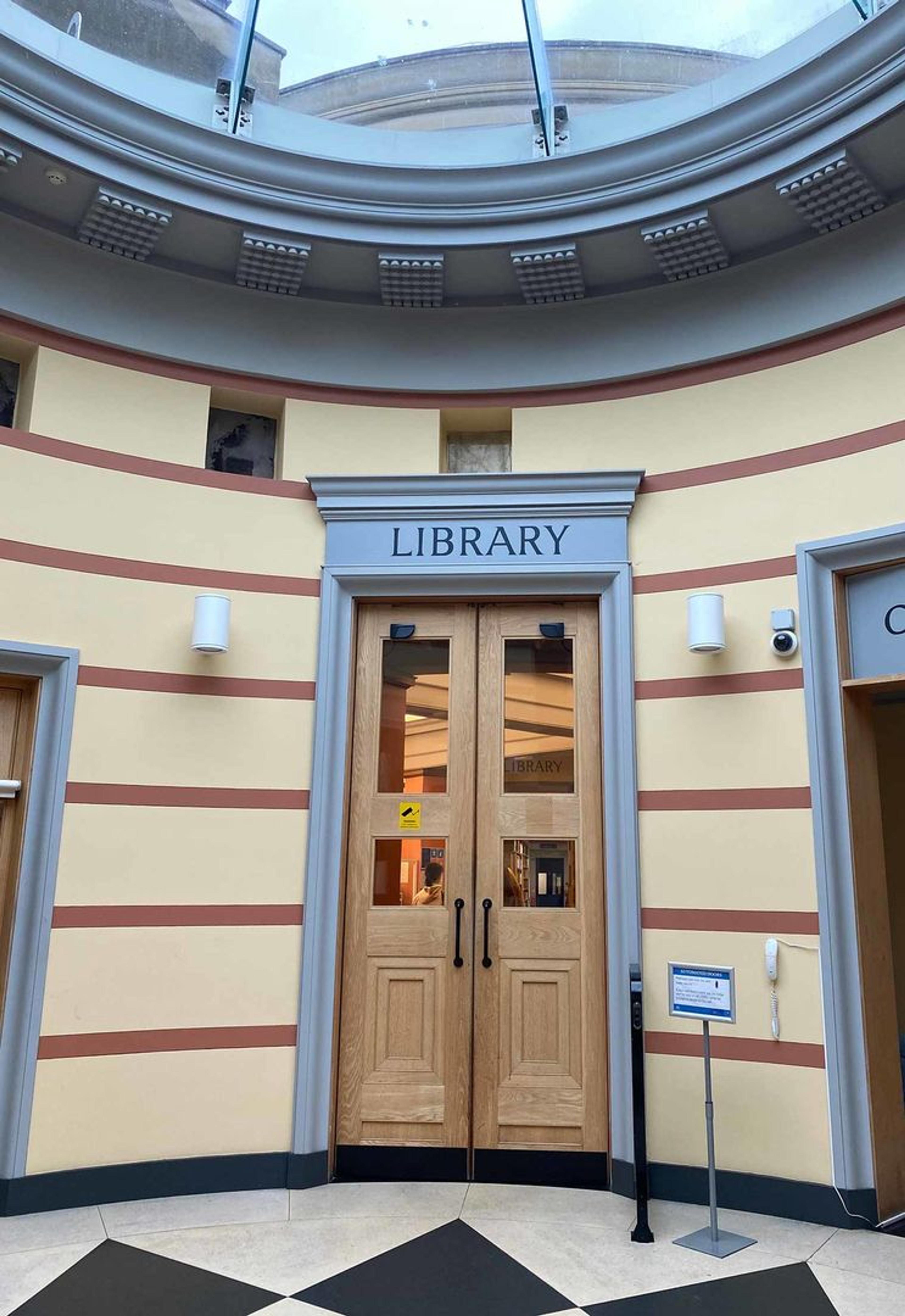 Entrance to Bodleian Libraries’ Art, Archaeology, and Ancient World Library