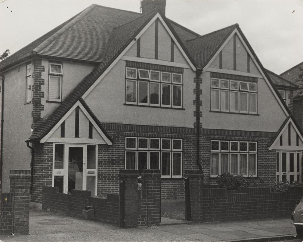 Osterley neighbourhood photographs