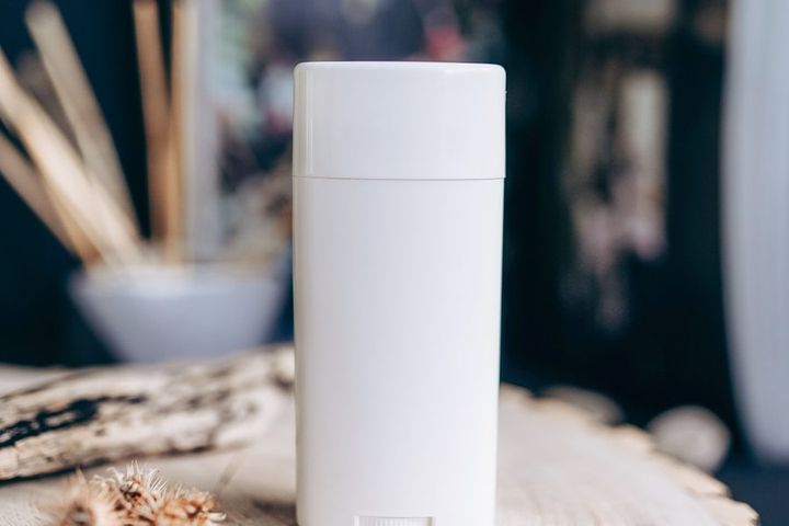 Dezodorantas ryte, antiperspirantas vakare: vaistininkė primena vieną taisyklę