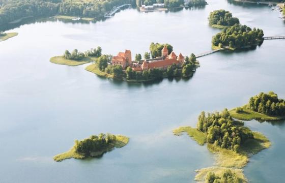 Ar Trakai dar atlaikys turistų ir vandens motociklų spaudimą?