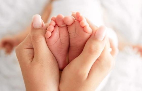 8 vaikų tėtis Karoblis: tėvų konkurencija slopina norą susilaukti vaikų