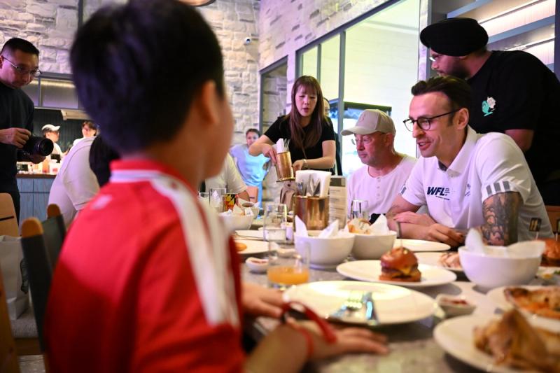 RWS Meet the Legend with Dimitar Berbatov