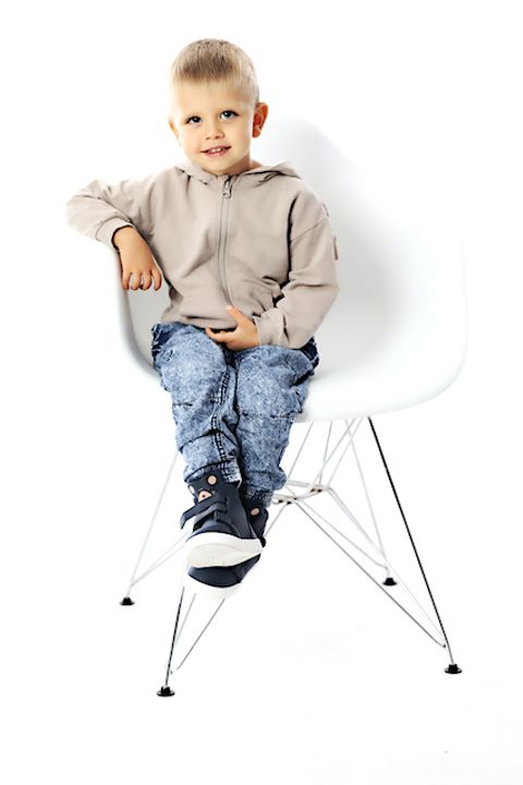 Antoni W. 3