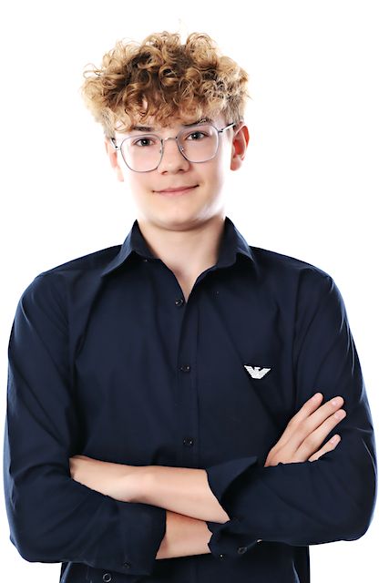 Szymon J.