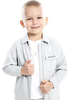 Ivo J.