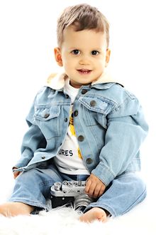 Leon B.
