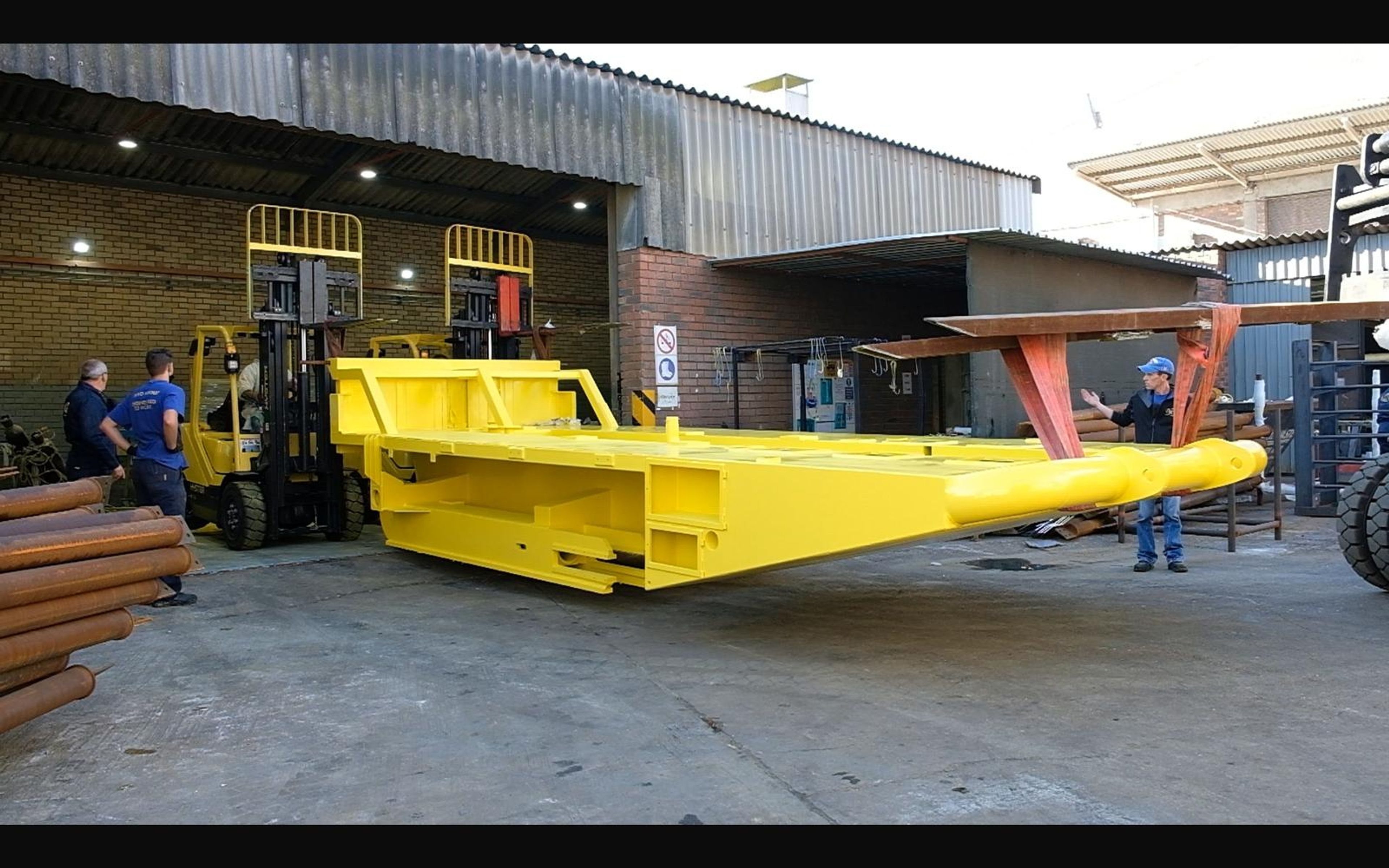 Assembly of the salt harvester, May 2022: chassis sections and components, shoot 3