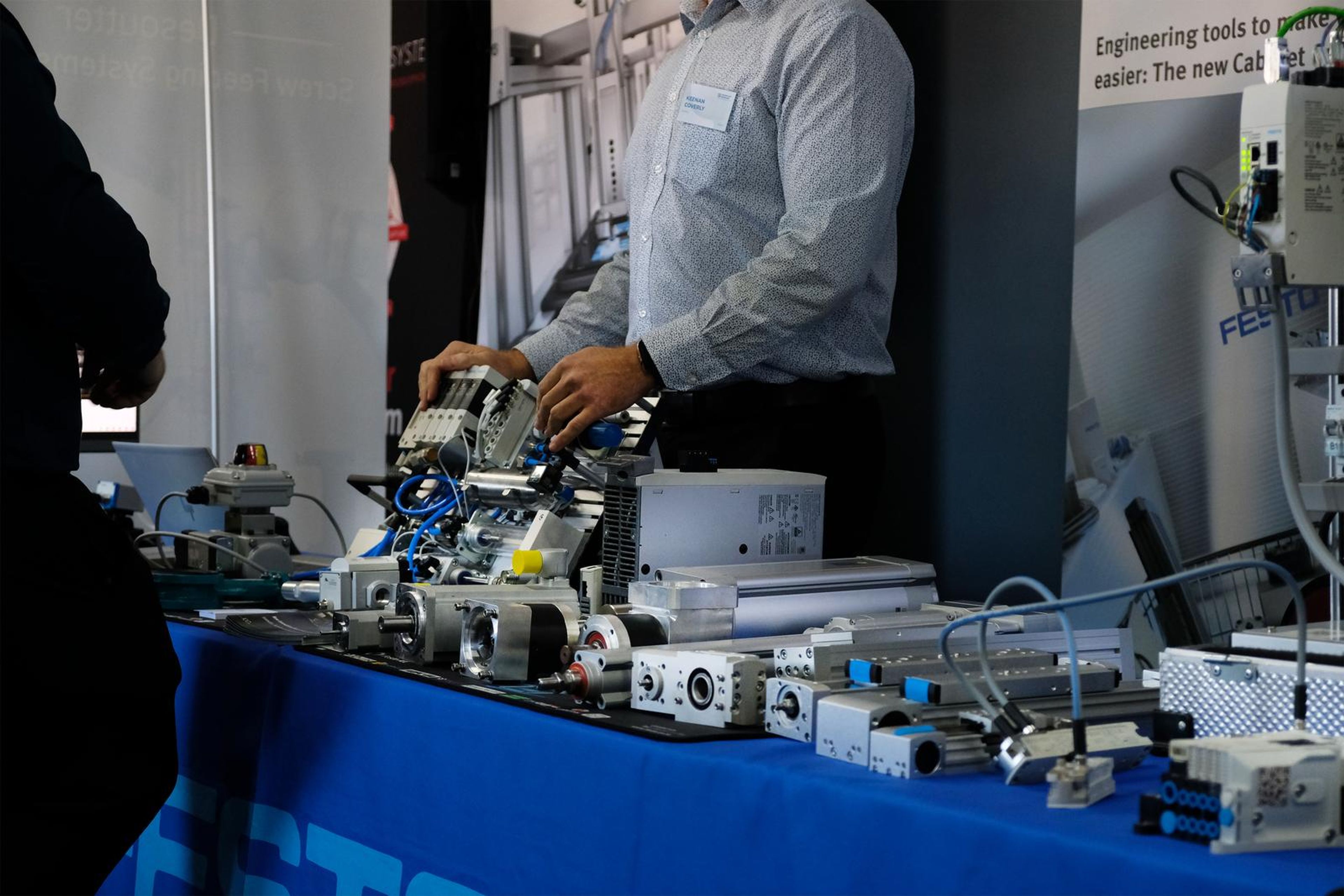 Festo presenter operating a pneumatic demonstration