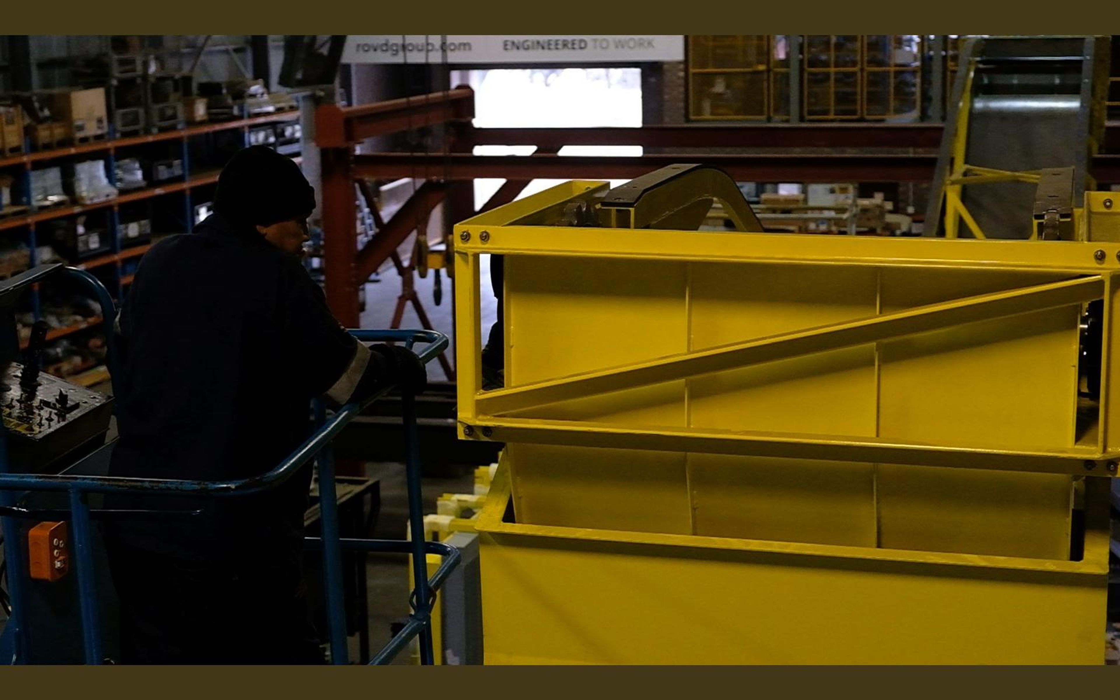 Salt harvester build, June 2022: frame, tracks and drivetrain, shoot 10