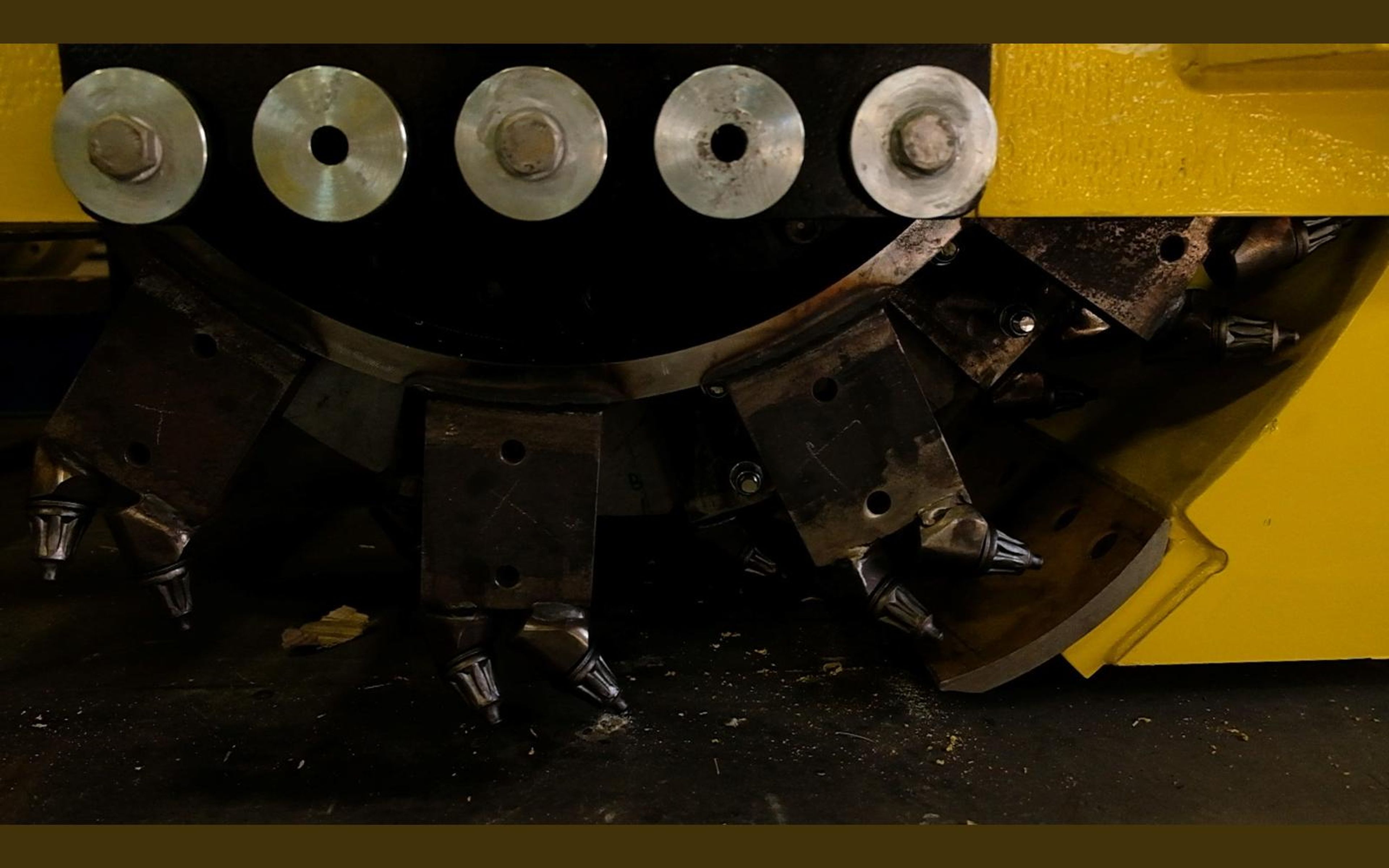 Salt harvester build, June 2022: frame, tracks and drivetrain, shoot 8
