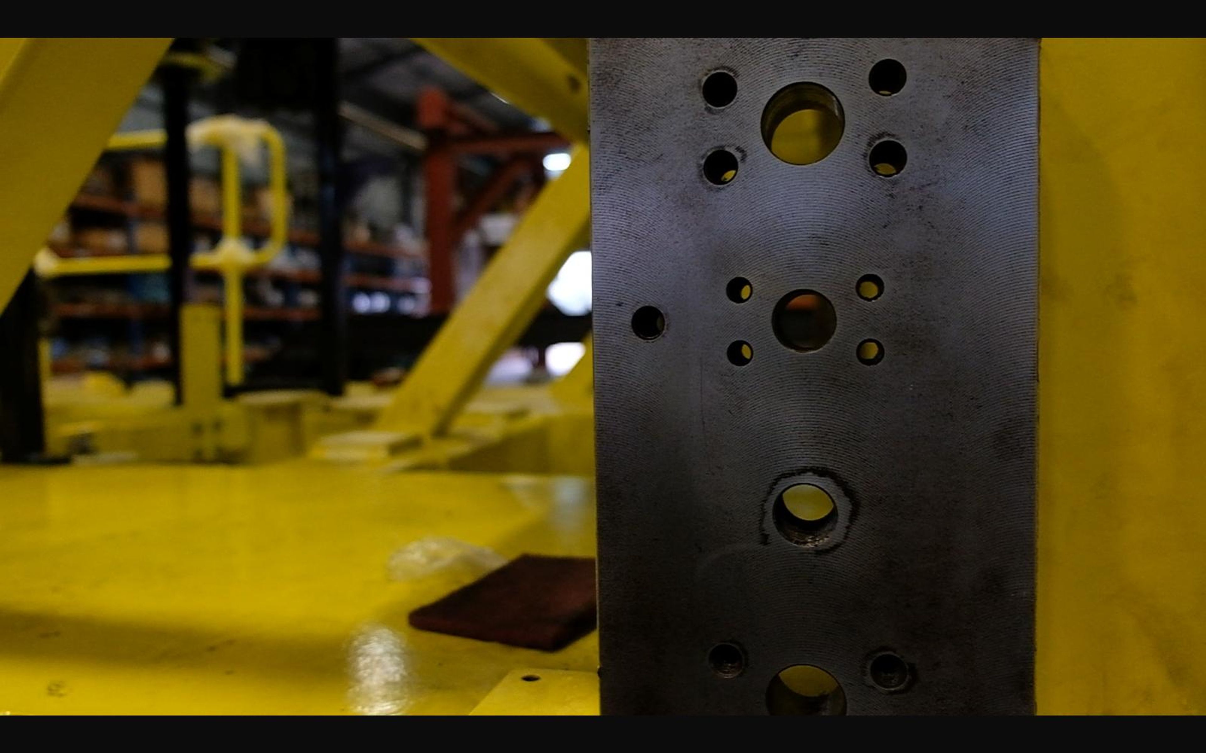Assembly of the salt harvester, June 2022: frame, tracks and drivetrain, shoot 10