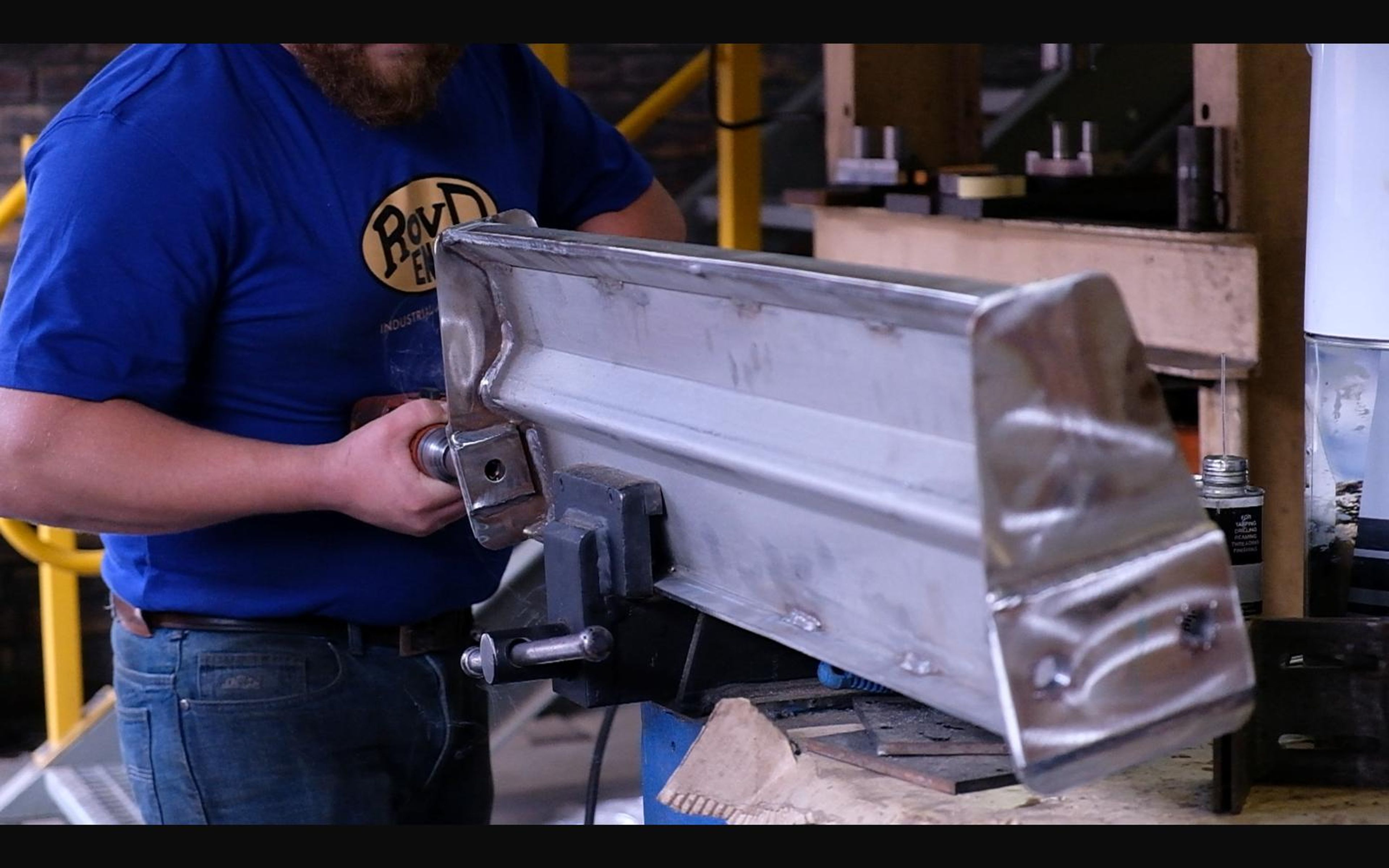 Assembly of the salt harvester, June 2022: frame, tracks and drivetrain, shoot 10