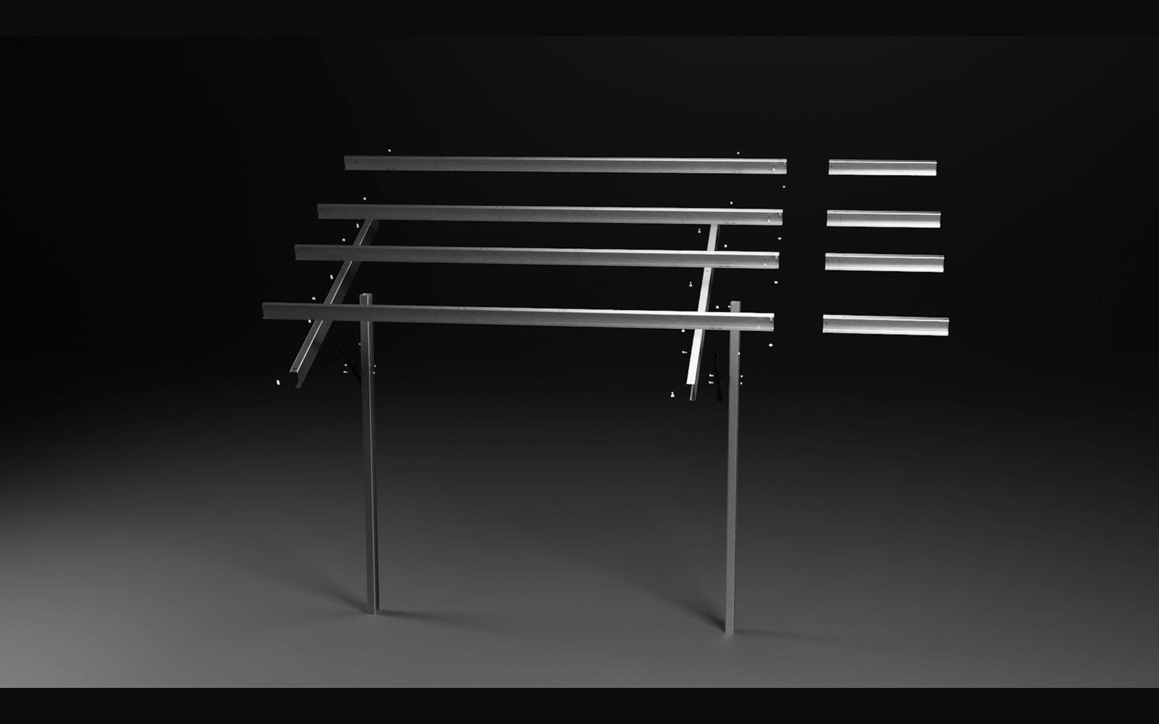 Mounting frame with rails separated from their clamps