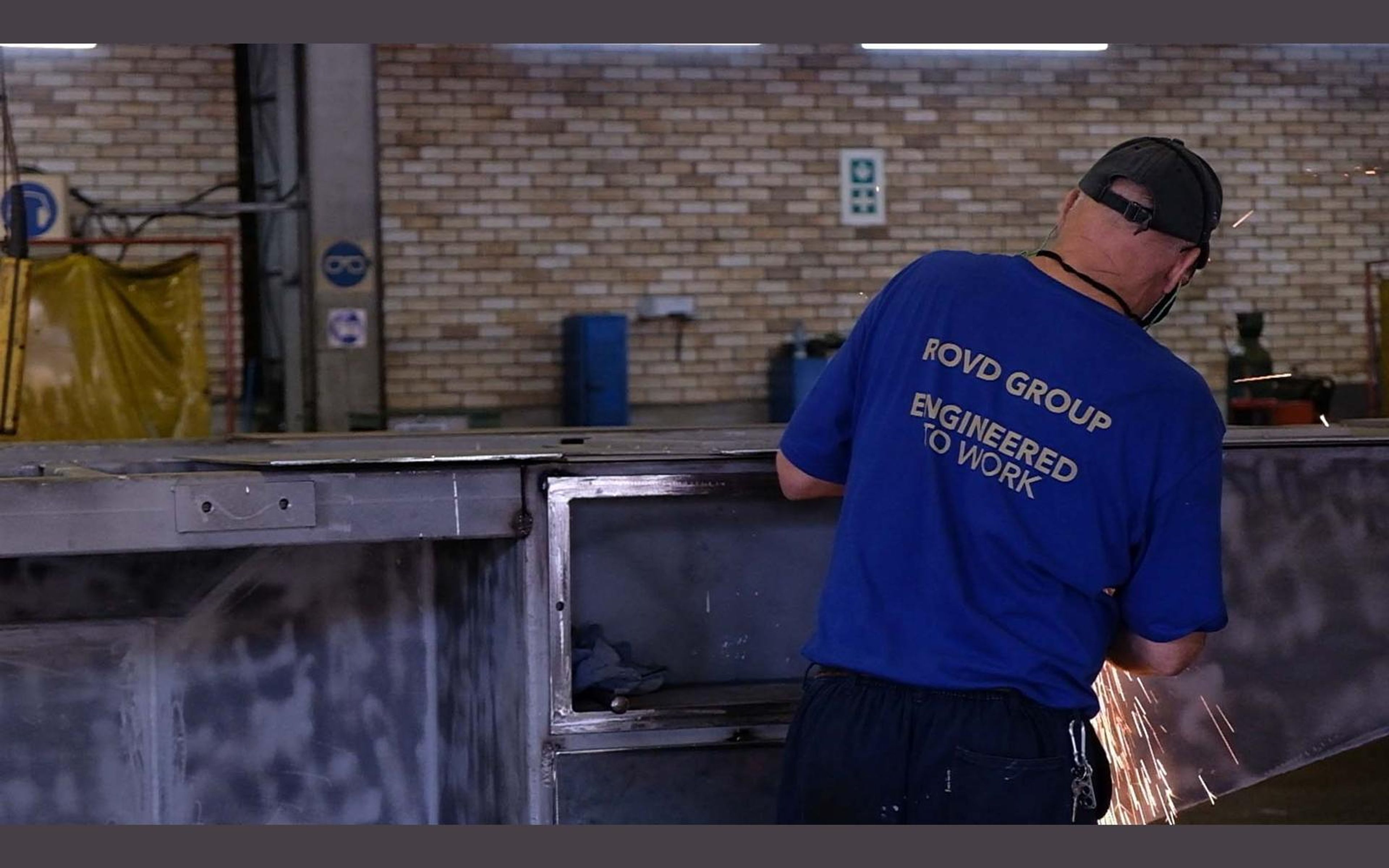Fabricator marking and measuring steel