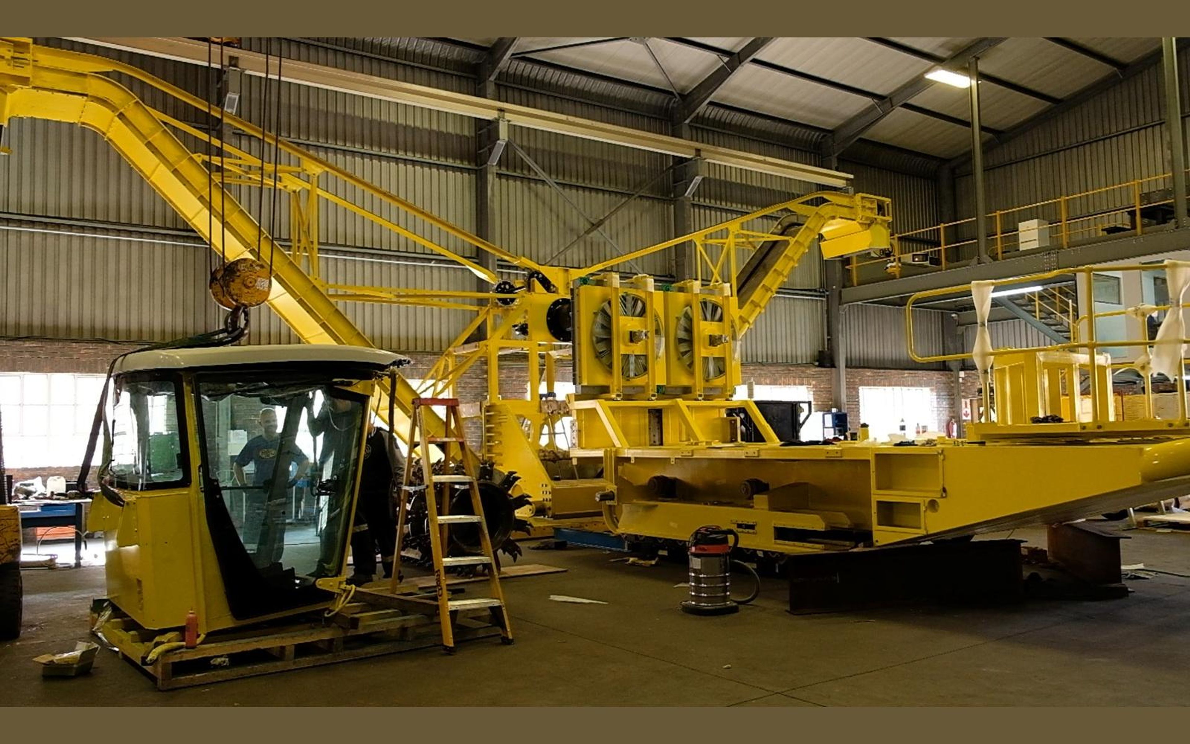 Salt harvester build, June 2022: frame, tracks and drivetrain, shoot 8