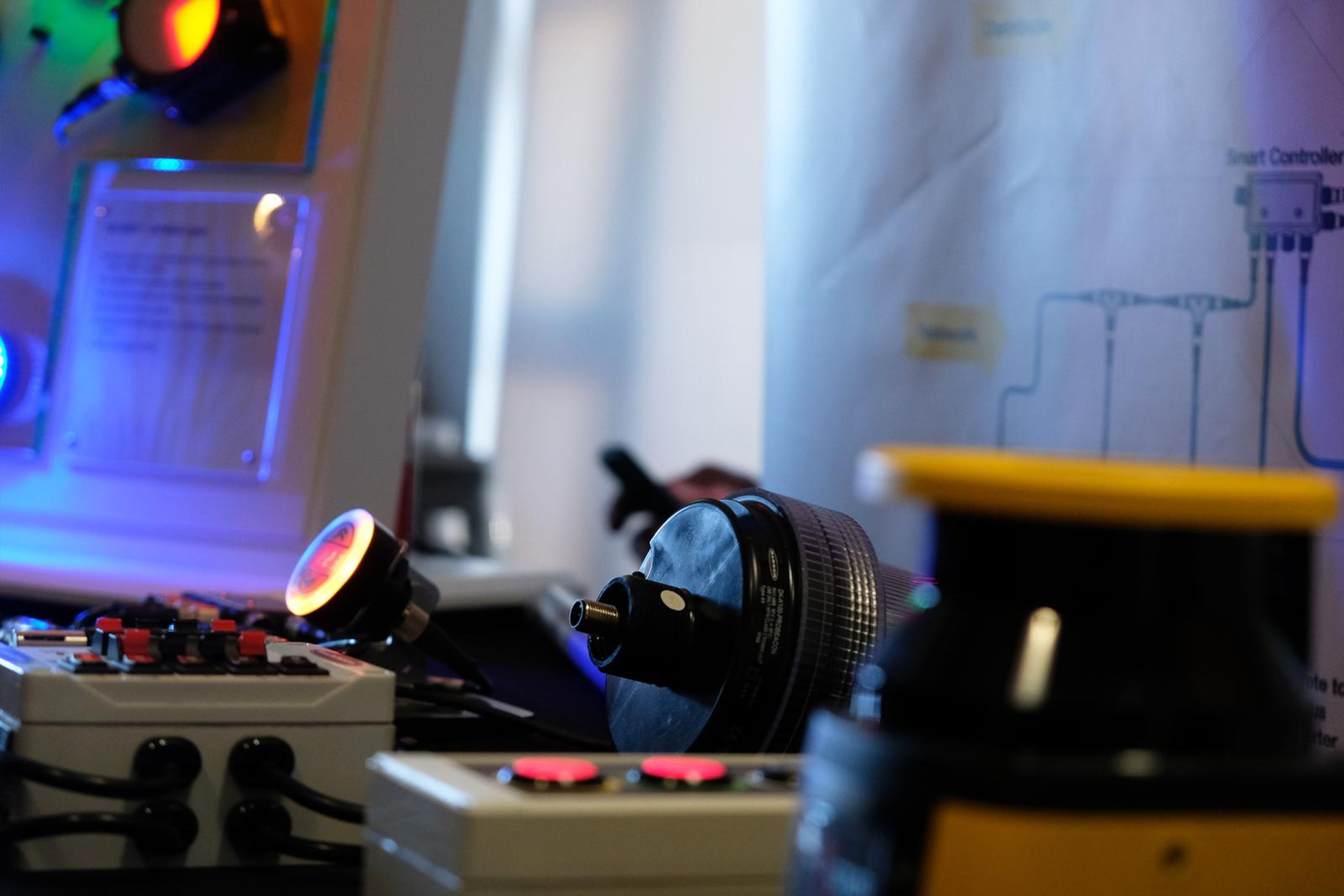 Safety scanner and coloured lights on a Turck bench