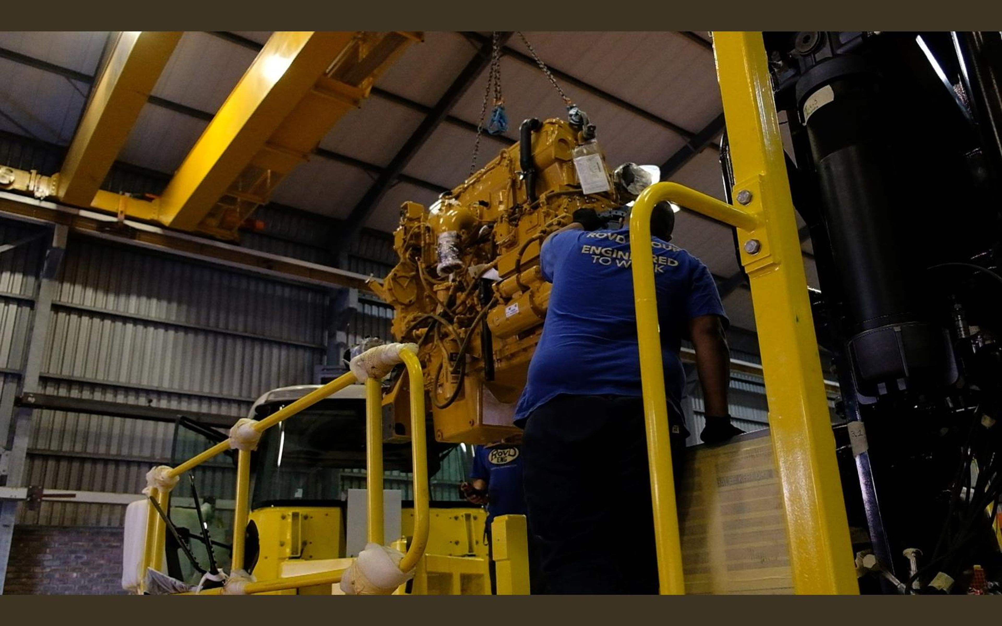 Salt harvester build, August 2022: engine and exhaust, shoot 15