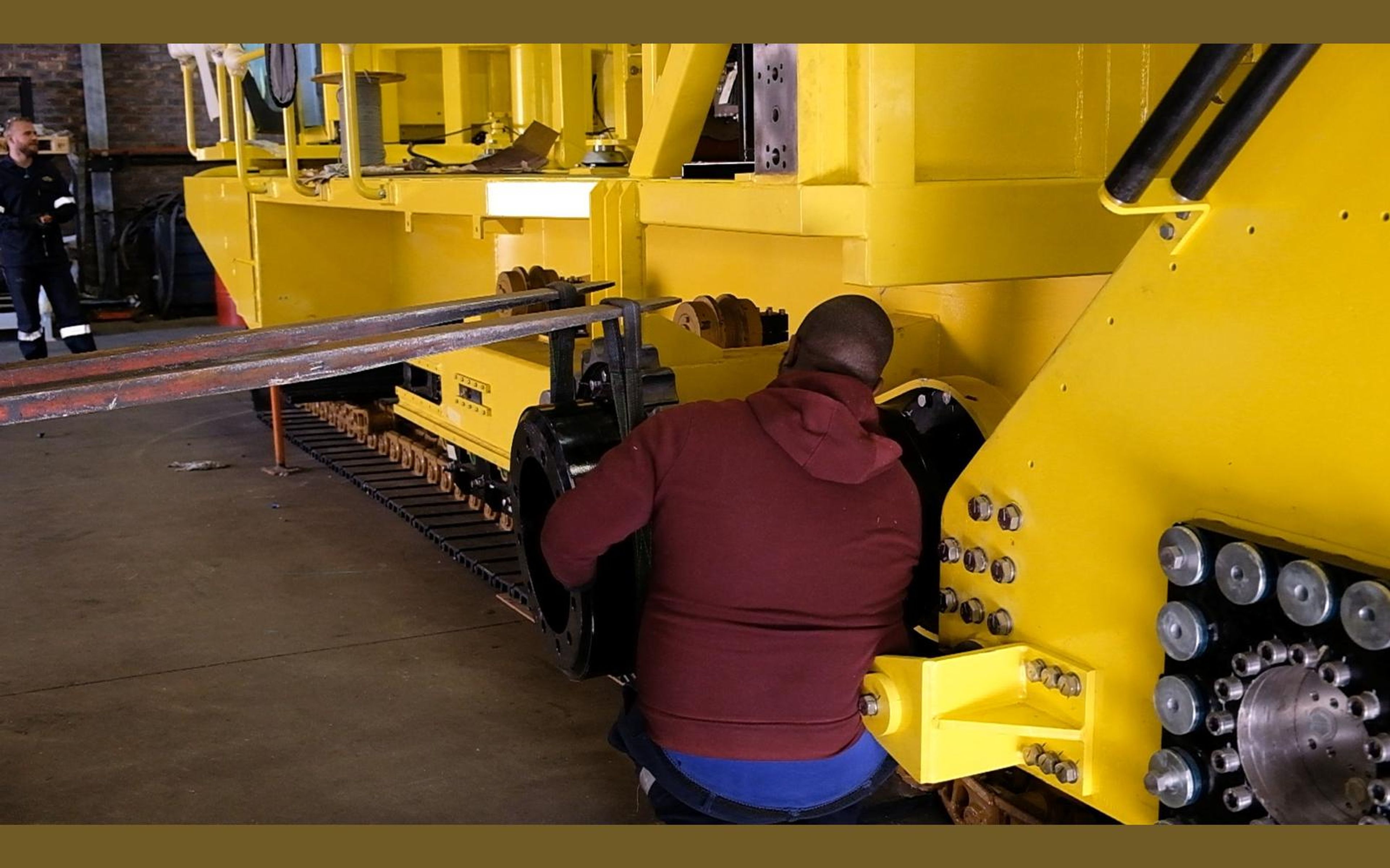 Salt harvester build, June 2022: frame, tracks and drivetrain, shoot 11
