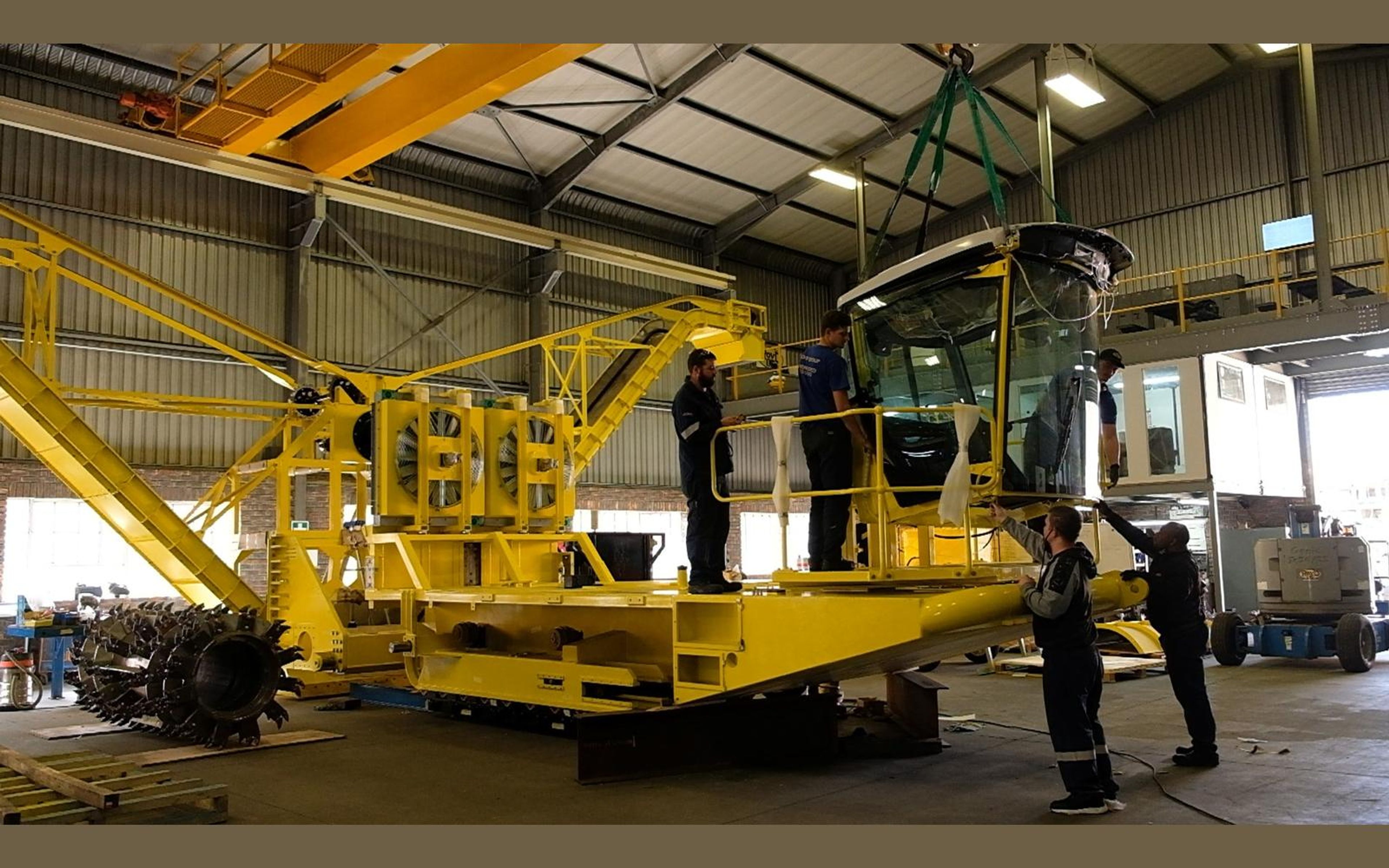 Salt harvester build, June 2022: frame, tracks and drivetrain, shoot 8