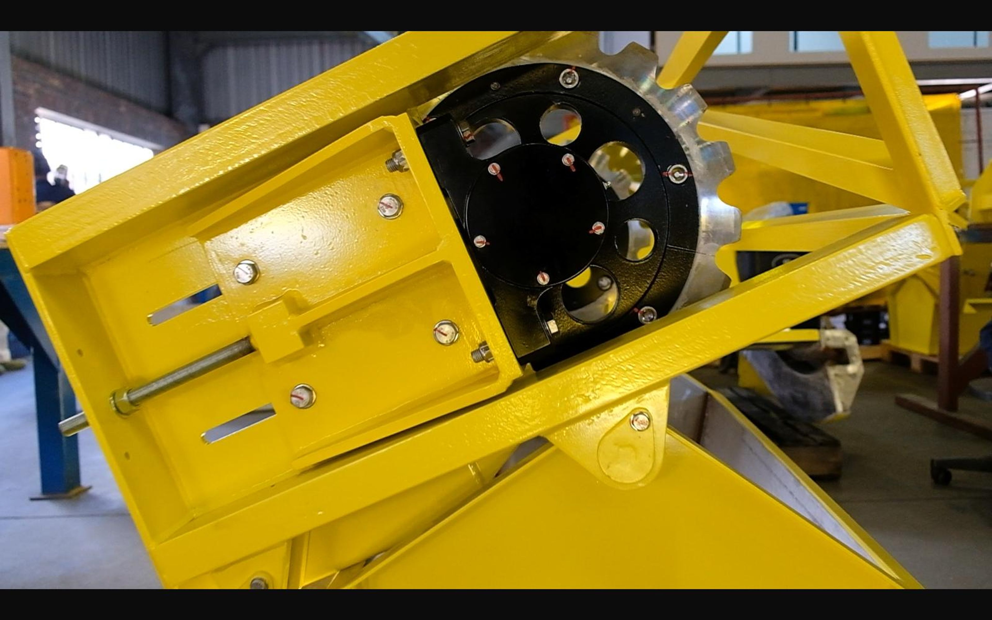 Assembly of the salt harvester, May 2022: chassis sections and components, shoot 2