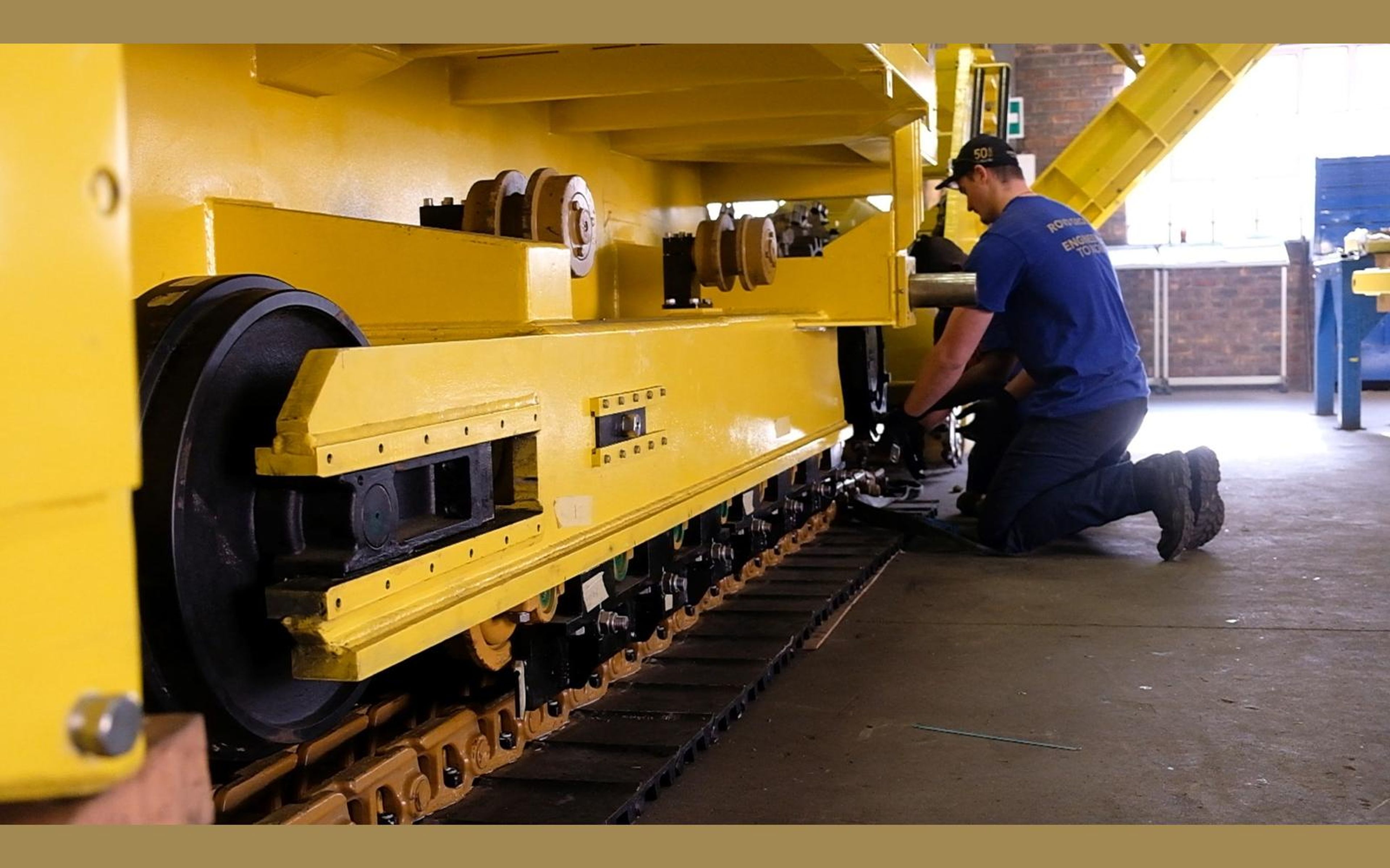 Salt harvester build, June 2022: frame, tracks and drivetrain, shoot 11