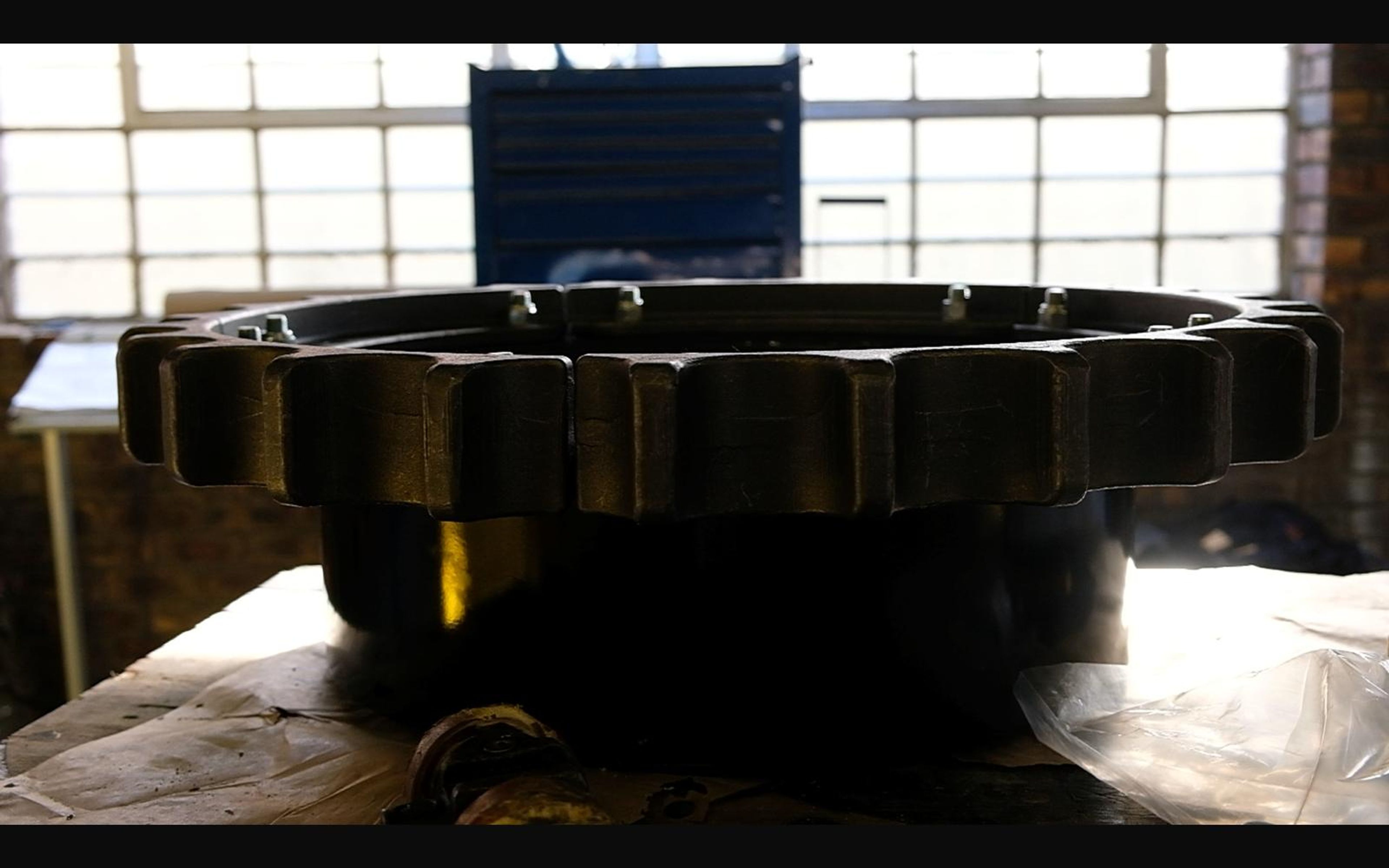 Assembly of the salt harvester, May 2022: chassis sections and components, shoot 5