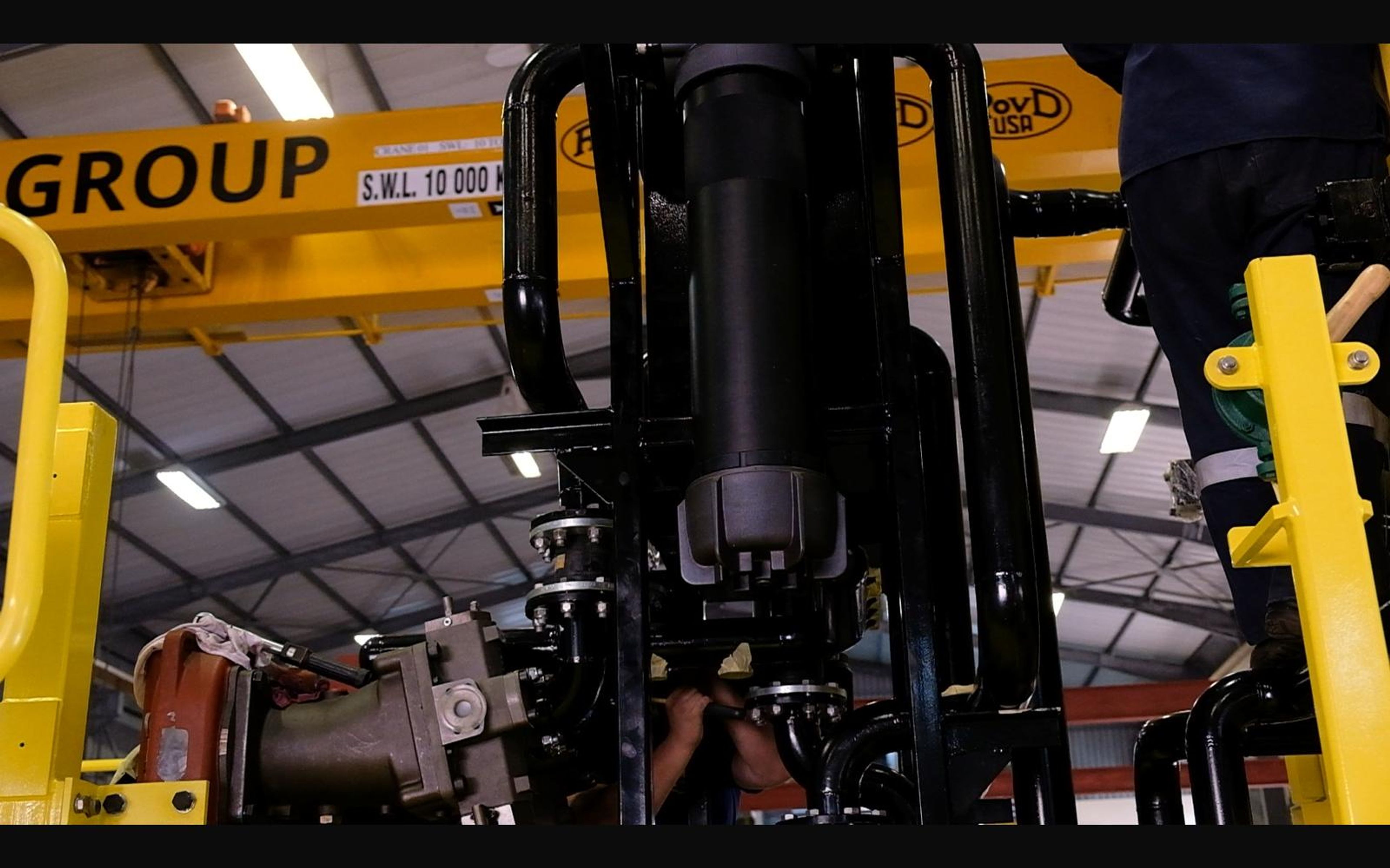 Salt harvester build, June 2022: frame, tracks and drivetrain, shoot 11