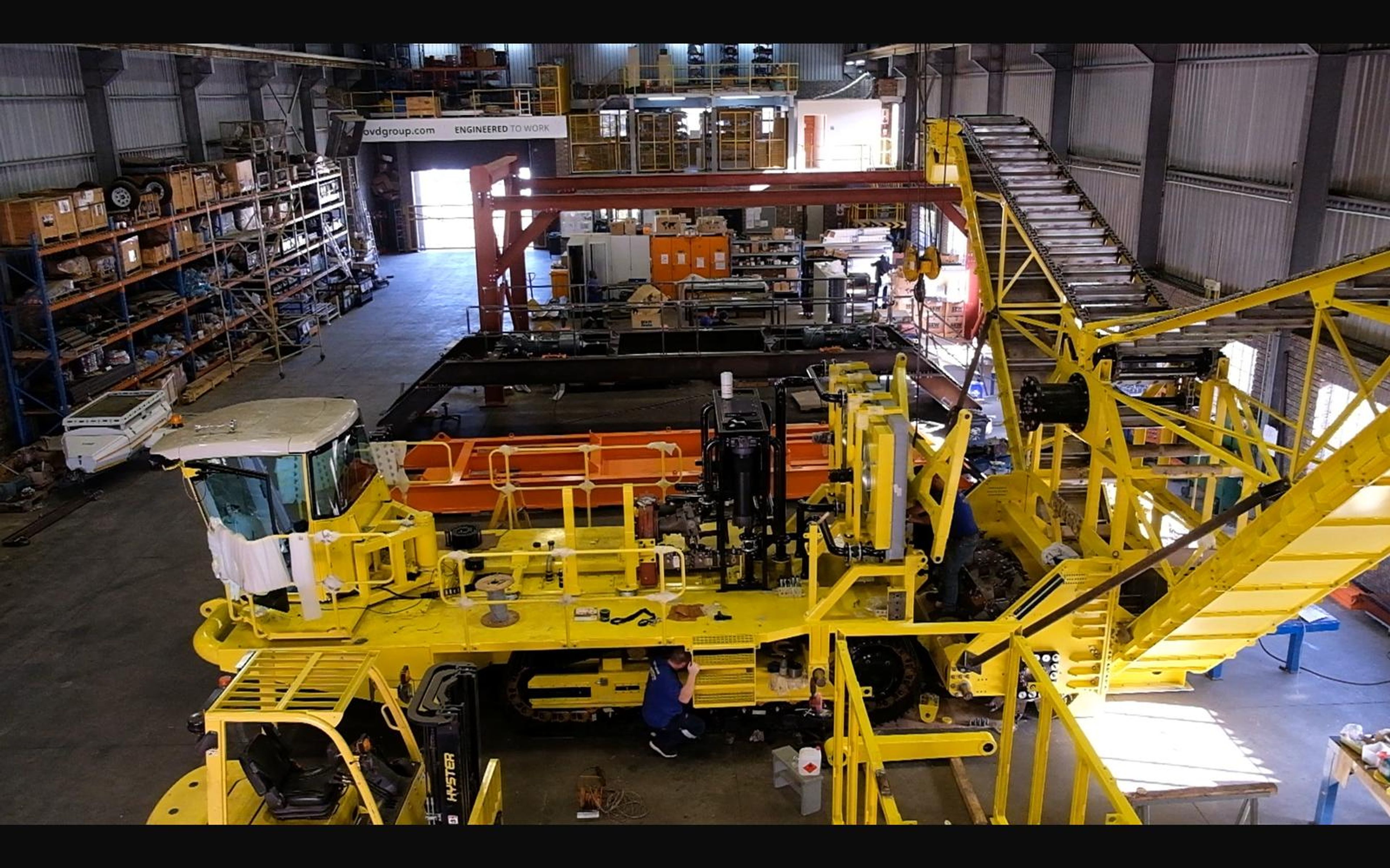 Salt harvester build, June 2022: frame, tracks and drivetrain, shoot 11