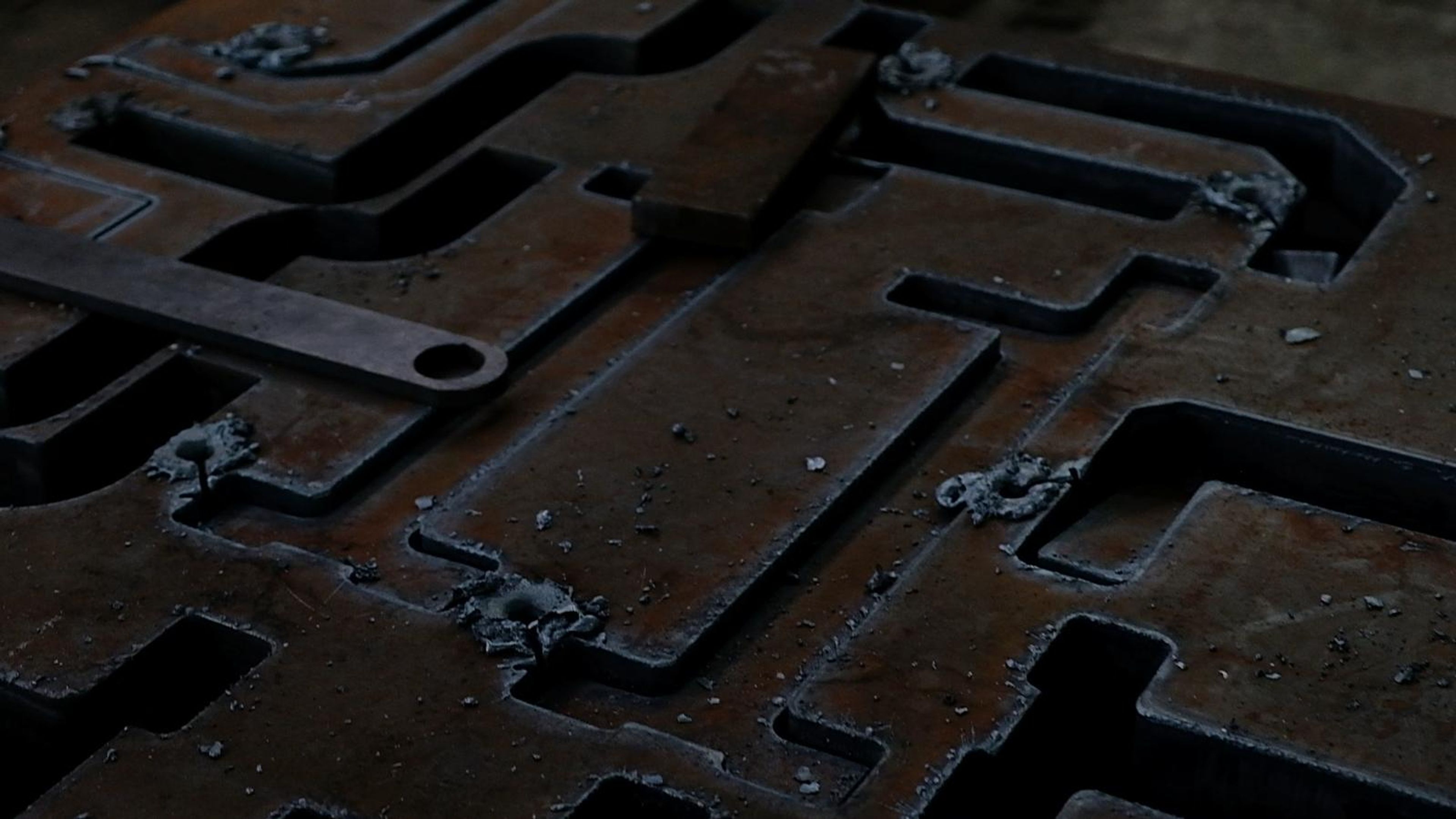 Steel plate with intricate cut profiles