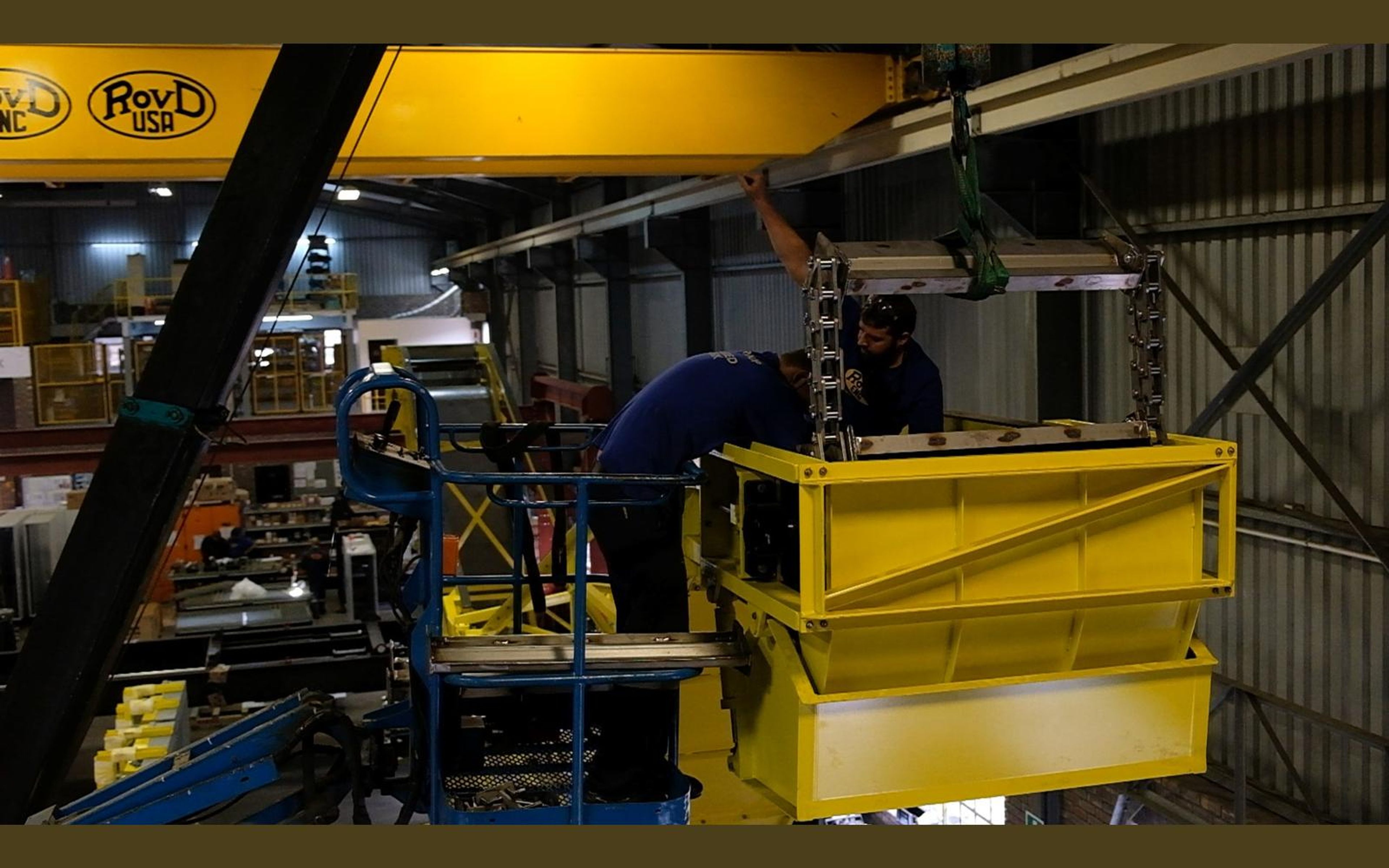 Salt harvester build, June 2022: frame, tracks and drivetrain, shoot 10
