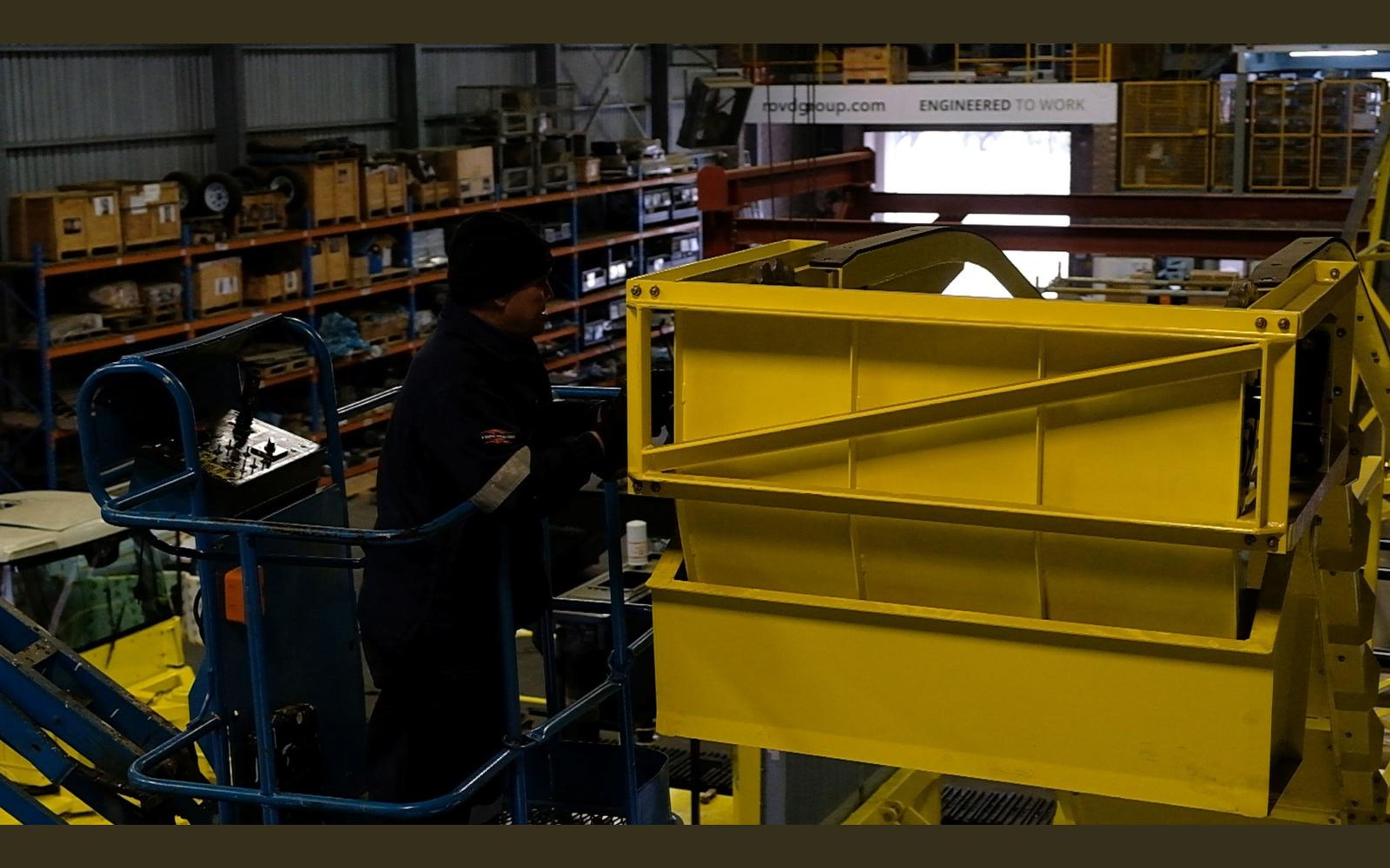 Salt harvester build, June 2022: frame, tracks and drivetrain, shoot 10