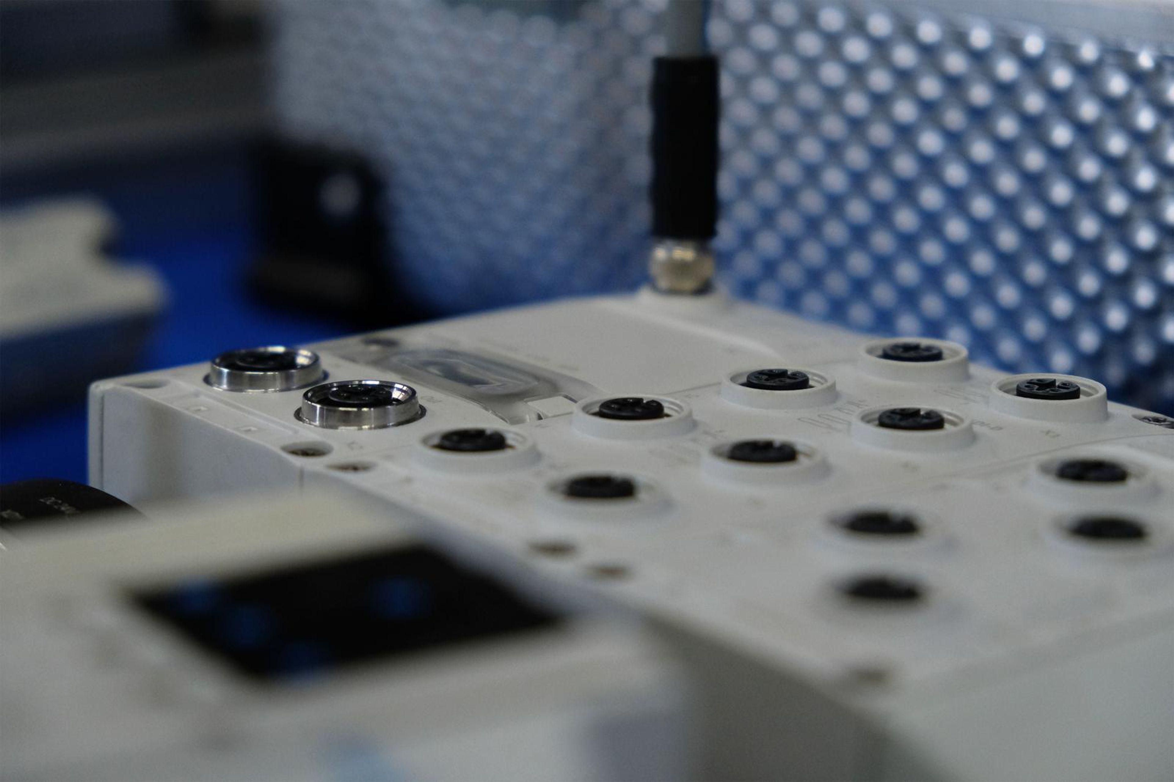 Festo valve terminal with numbered ports
