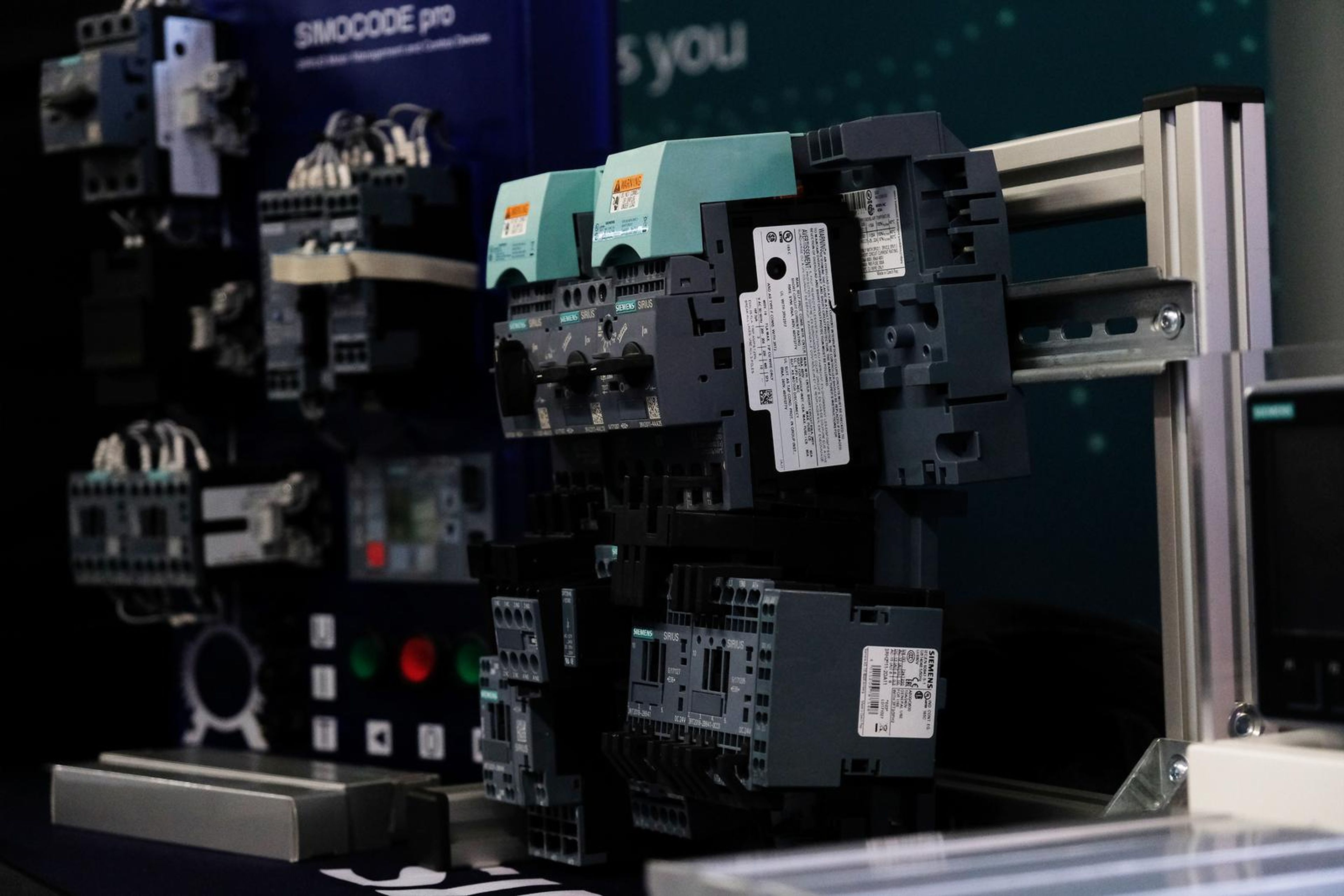 Siemens SIMOCODE motor management rack