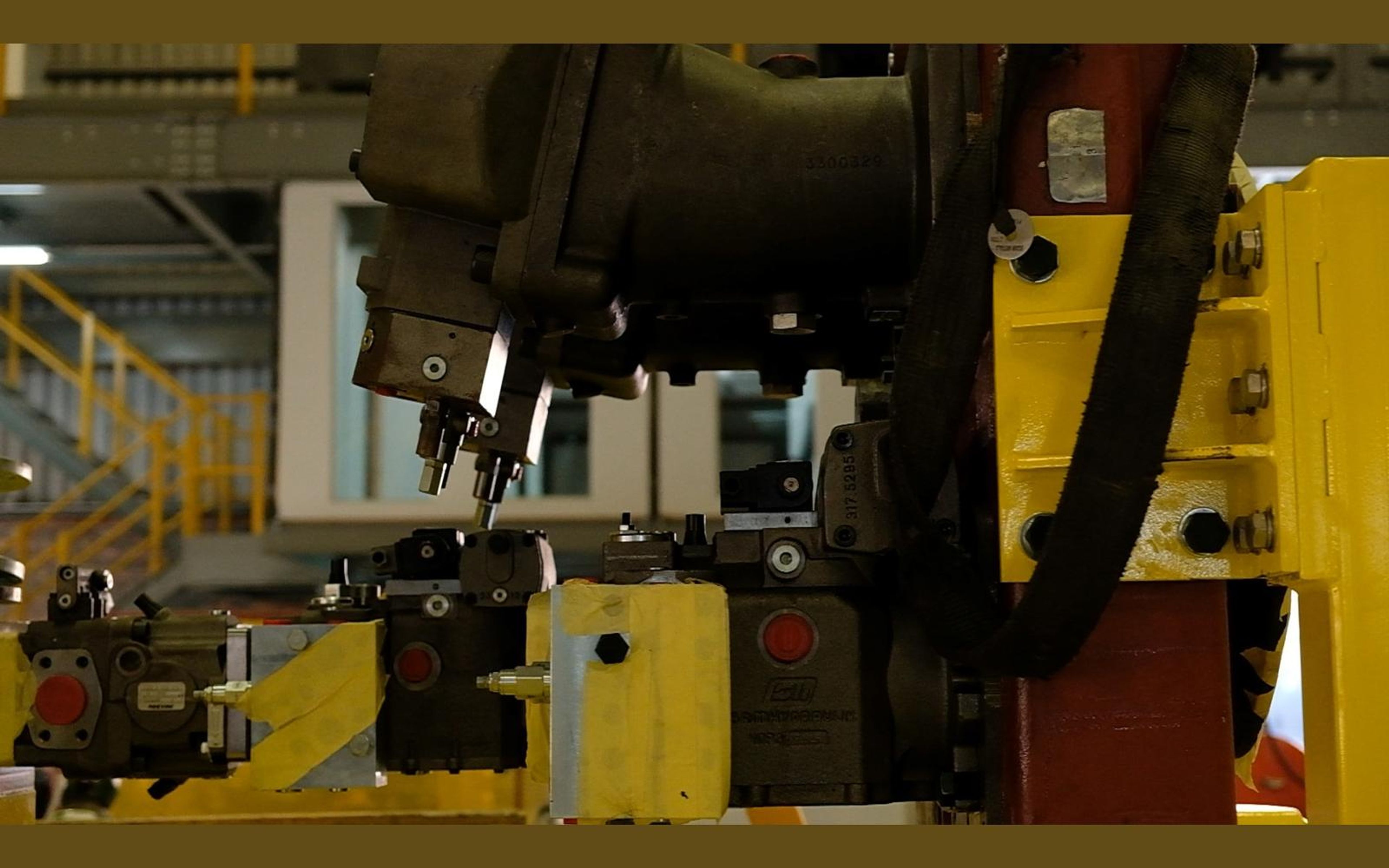 Salt harvester build, June 2022: frame, tracks and drivetrain, shoot 8