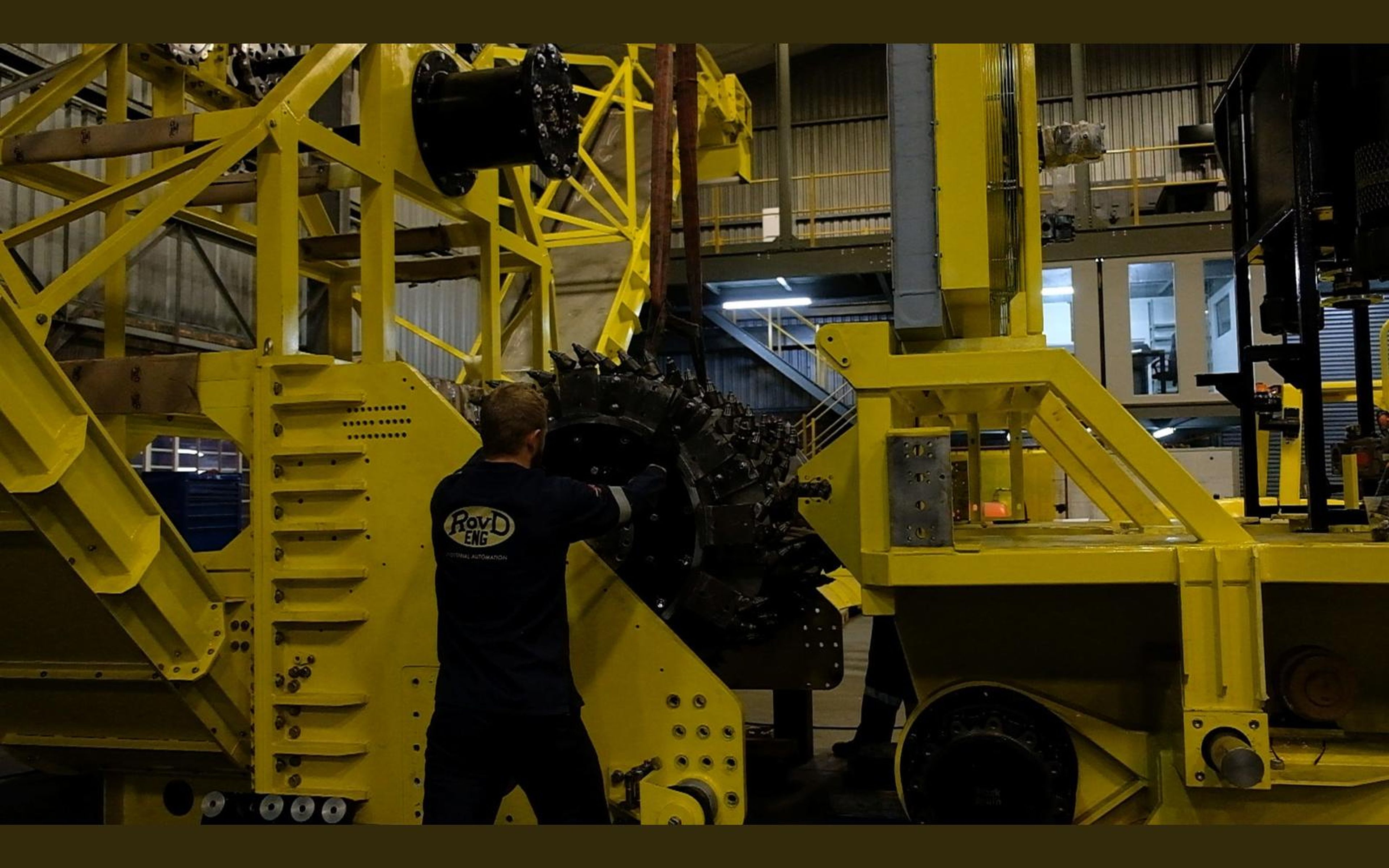Salt harvester build, June 2022: frame, tracks and drivetrain, shoot 9