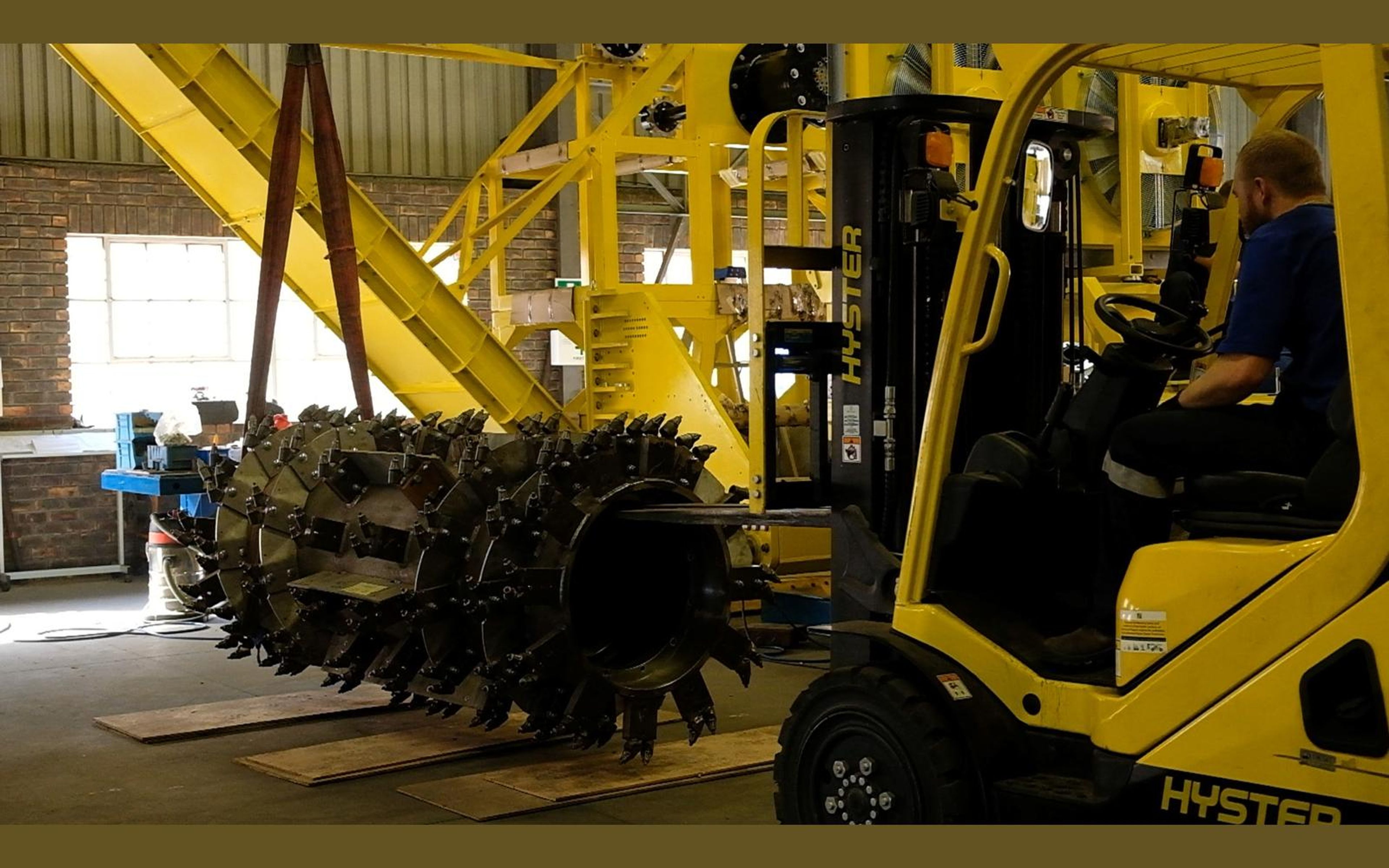 Salt harvester build, June 2022: frame, tracks and drivetrain, shoot 8