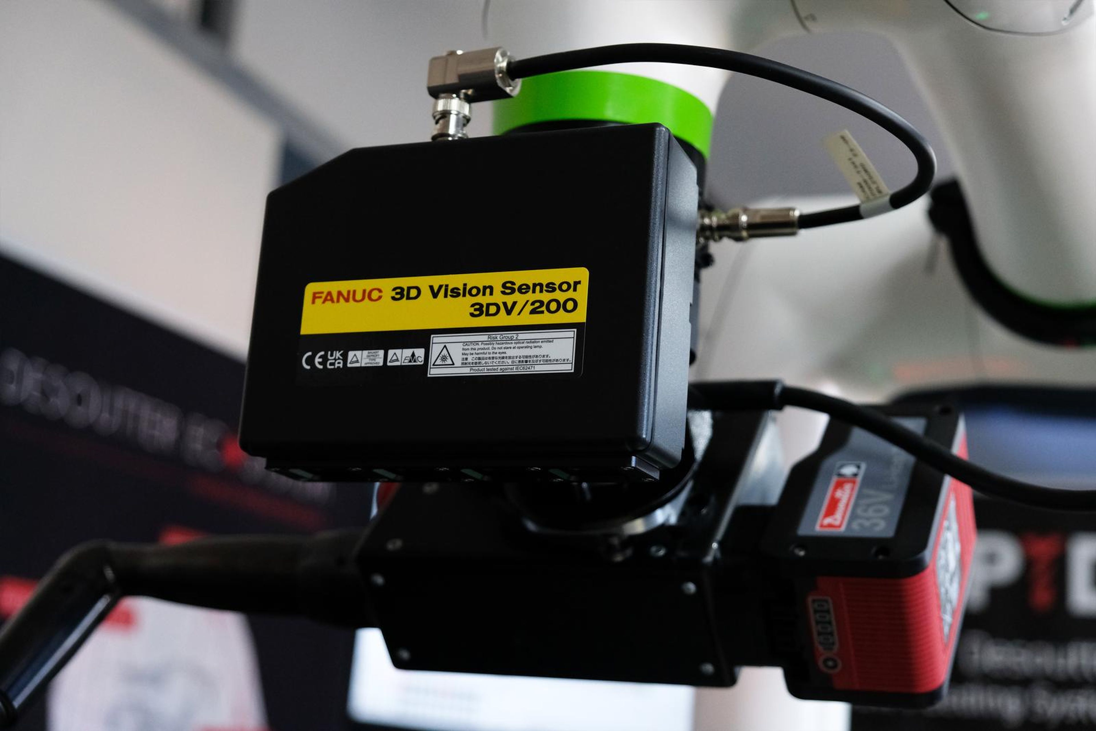 Fanuc 3D vision sensor on a collaborative robot