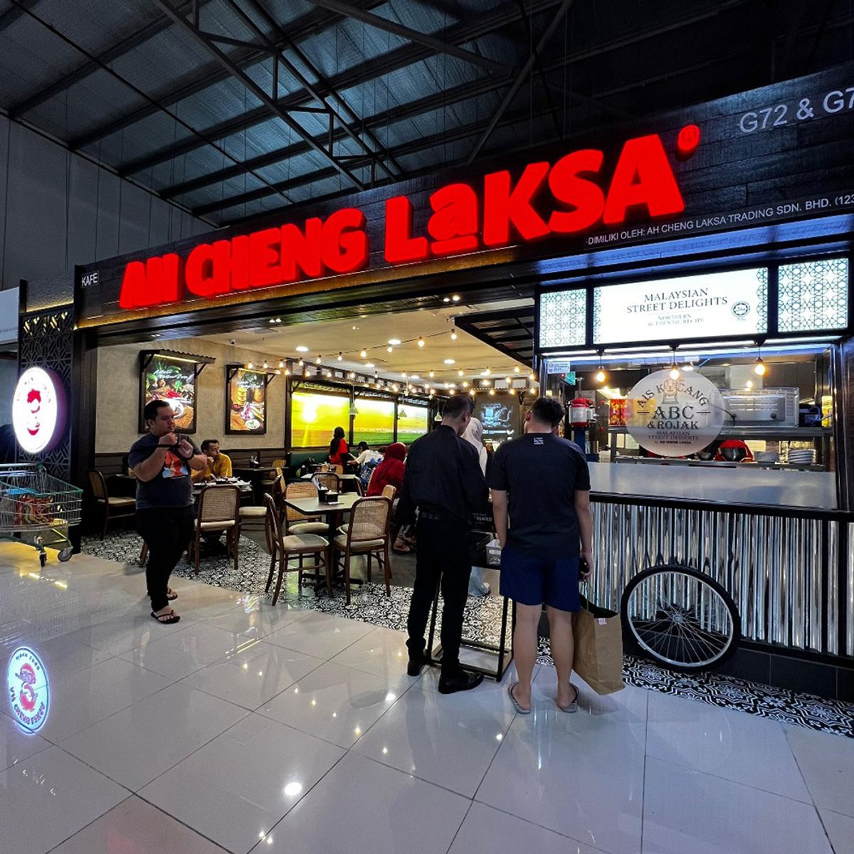 KIPMall Kota Warisan — photo 3