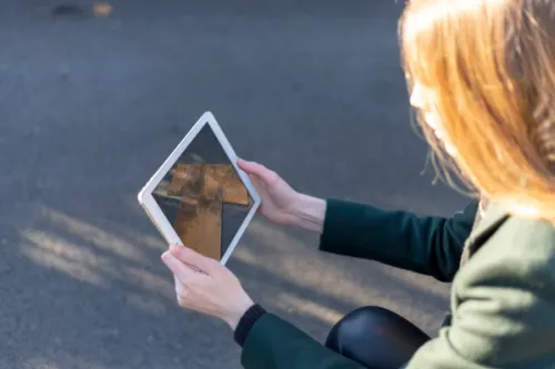 Marshalls paving sample displayed on a tablet device in AR