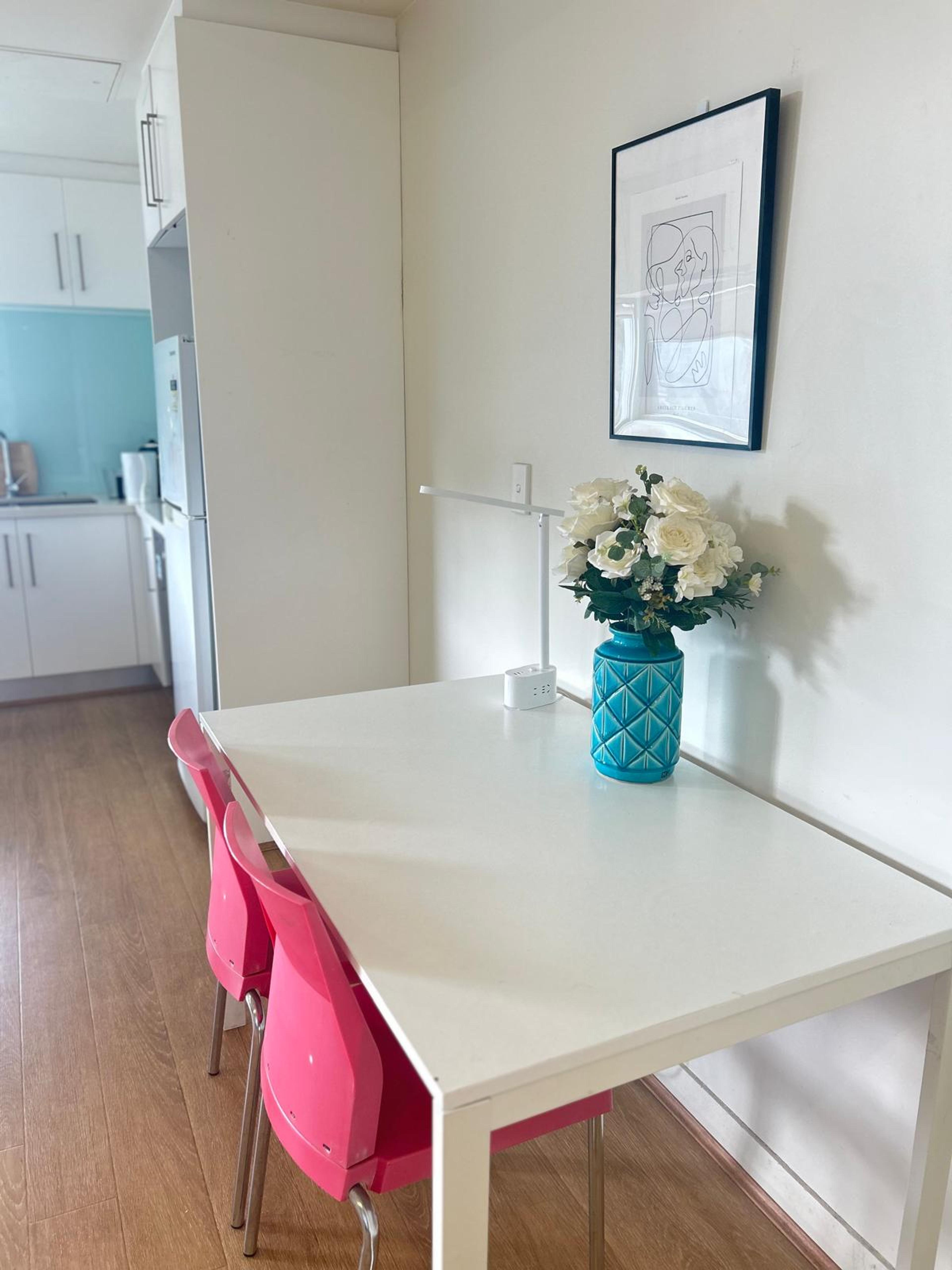 Room in Kensington — photo 5
