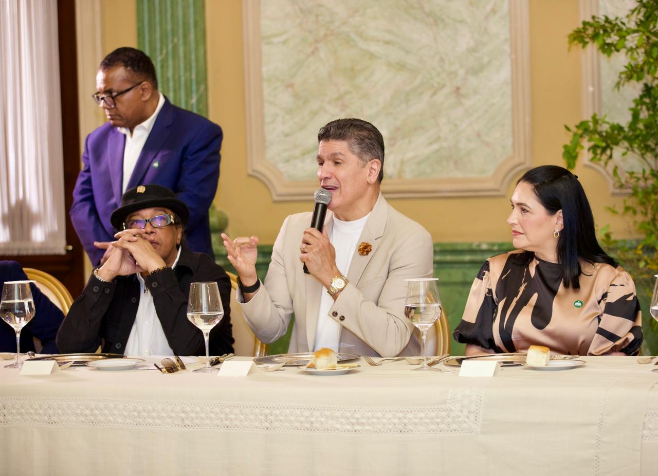 Abinader propone celebrar la “Semana del Merengue”