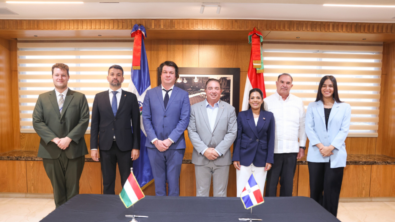RD y Hungría avanzan en acuerdos aéreos para fortalecer conectividad y turismo
