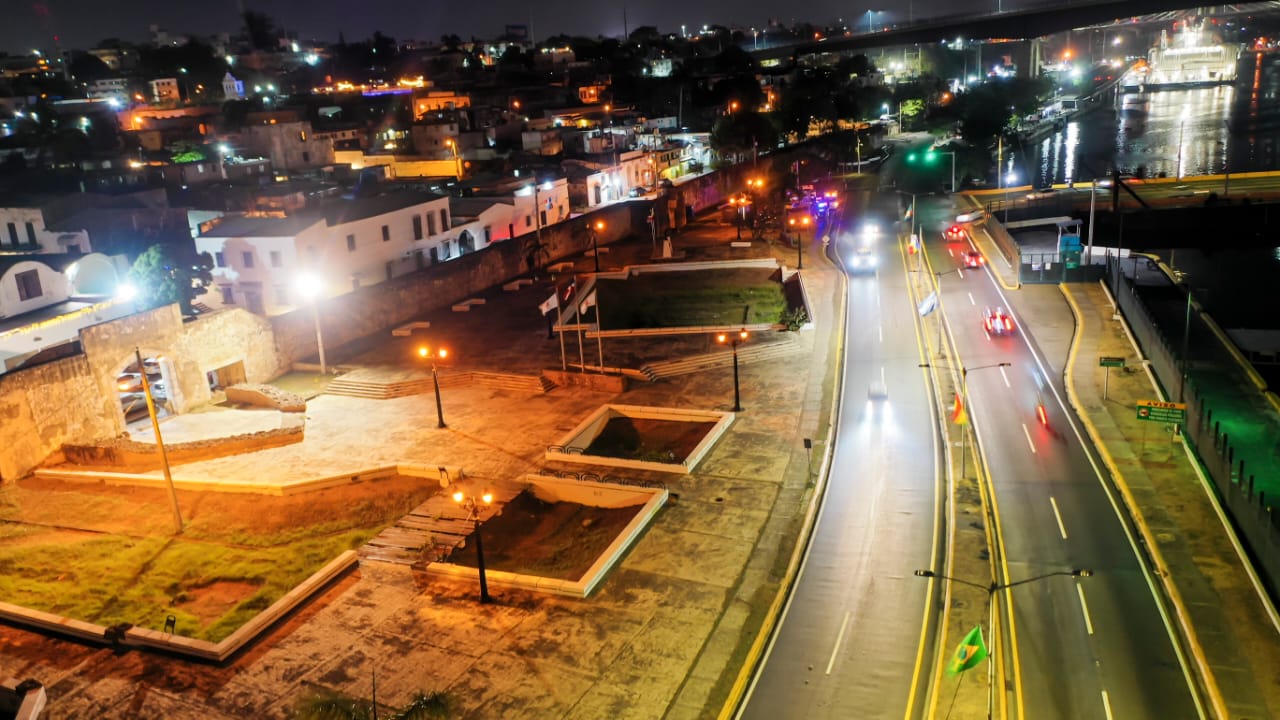 Edeeste realiza operativo para mejorar servicio eléctrico en la Zona Colonia