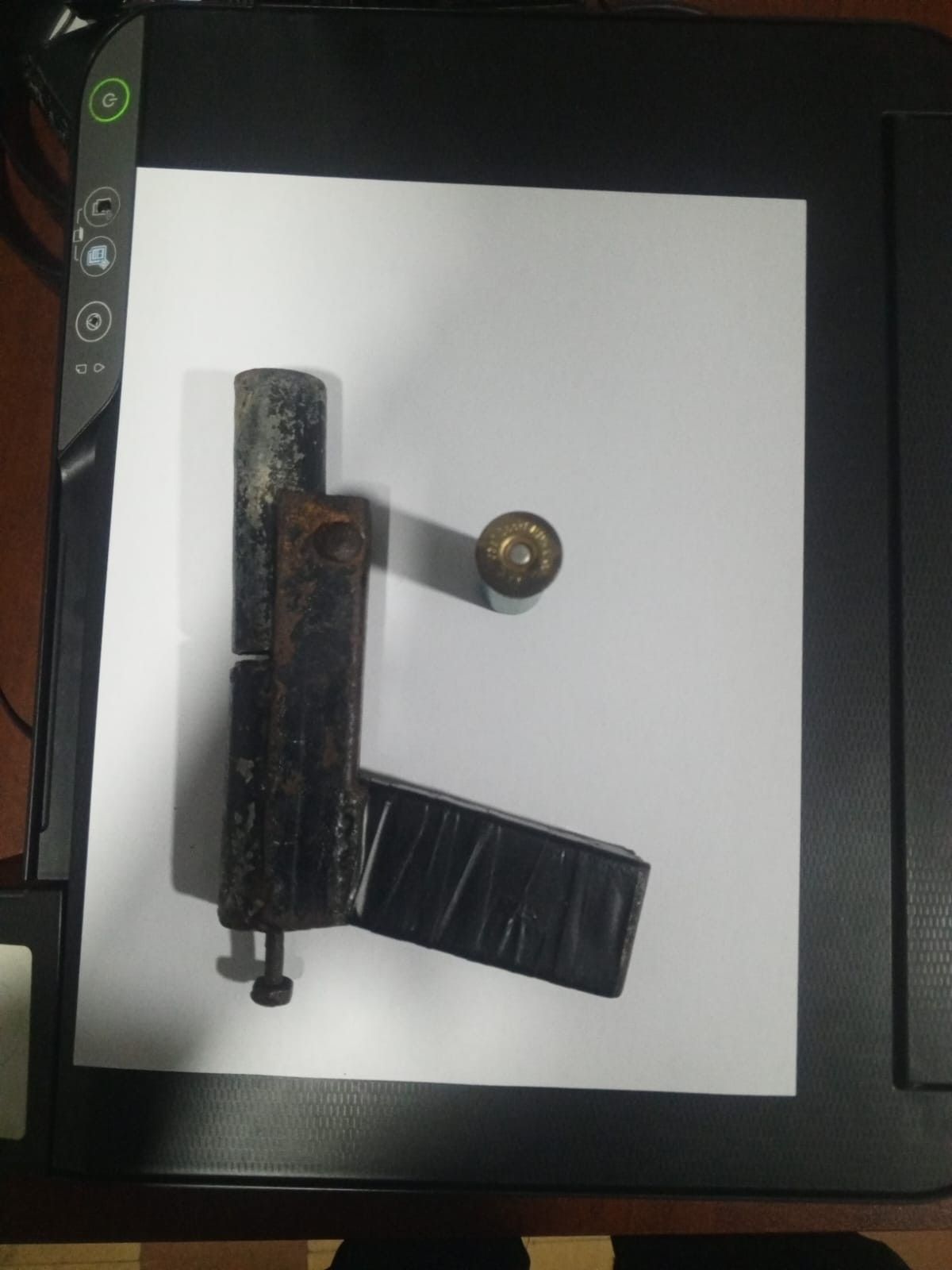 Arma de fabricación artesanal