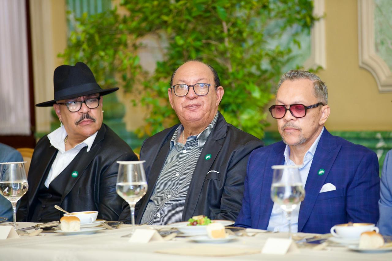 Abinader propone celebrar la “Semana del Merengue”