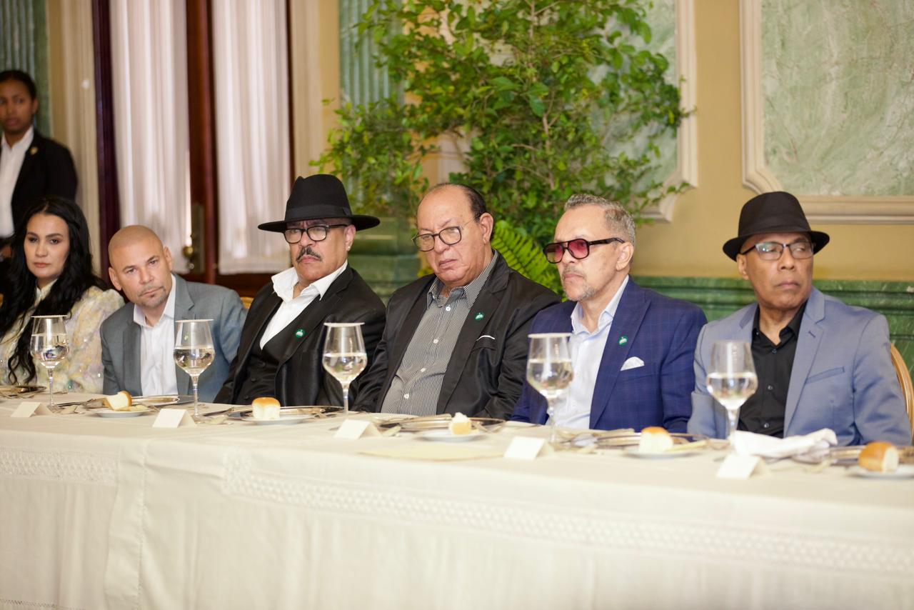 Abinader propone celebrar la “Semana del Merengue”