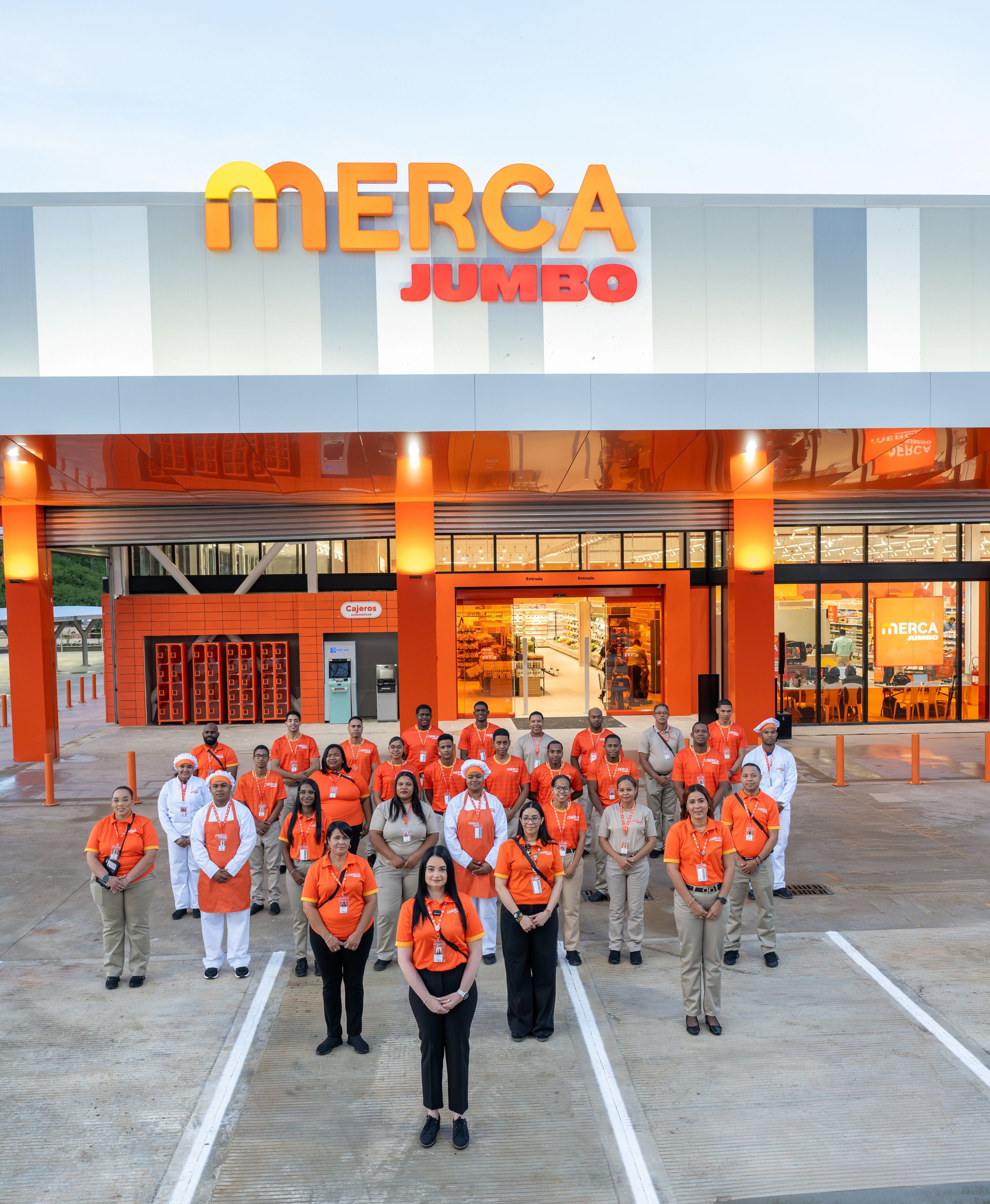  Merca Jumbo inaugura su nueva sucursal en Las Terrenas
