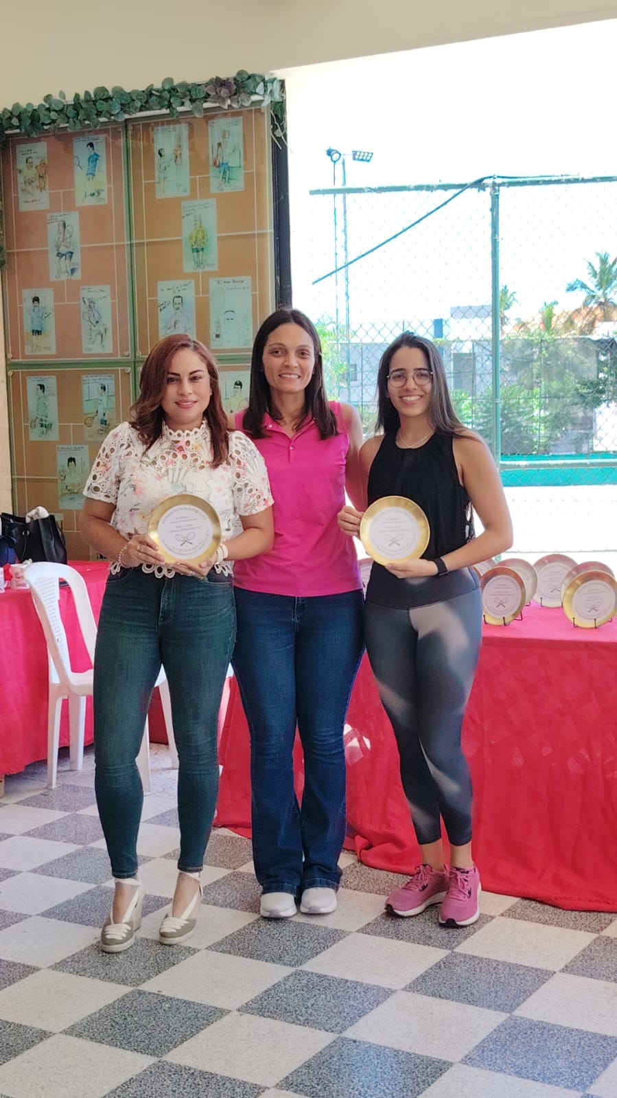 Kilsy Rosario, María Victoria Mastrolilli y Karla Reyes Siri