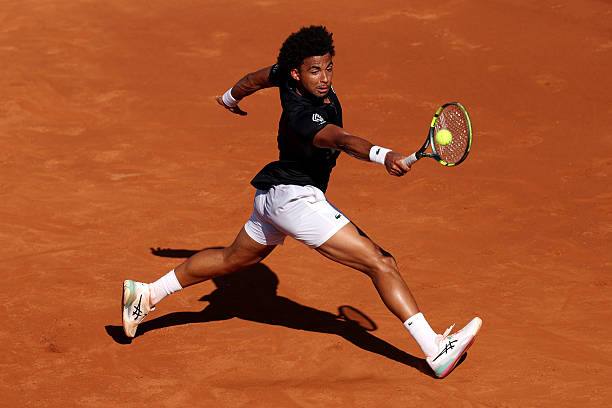 Rising from the Dirt: Arthur Fils Claims Barcelona Glory